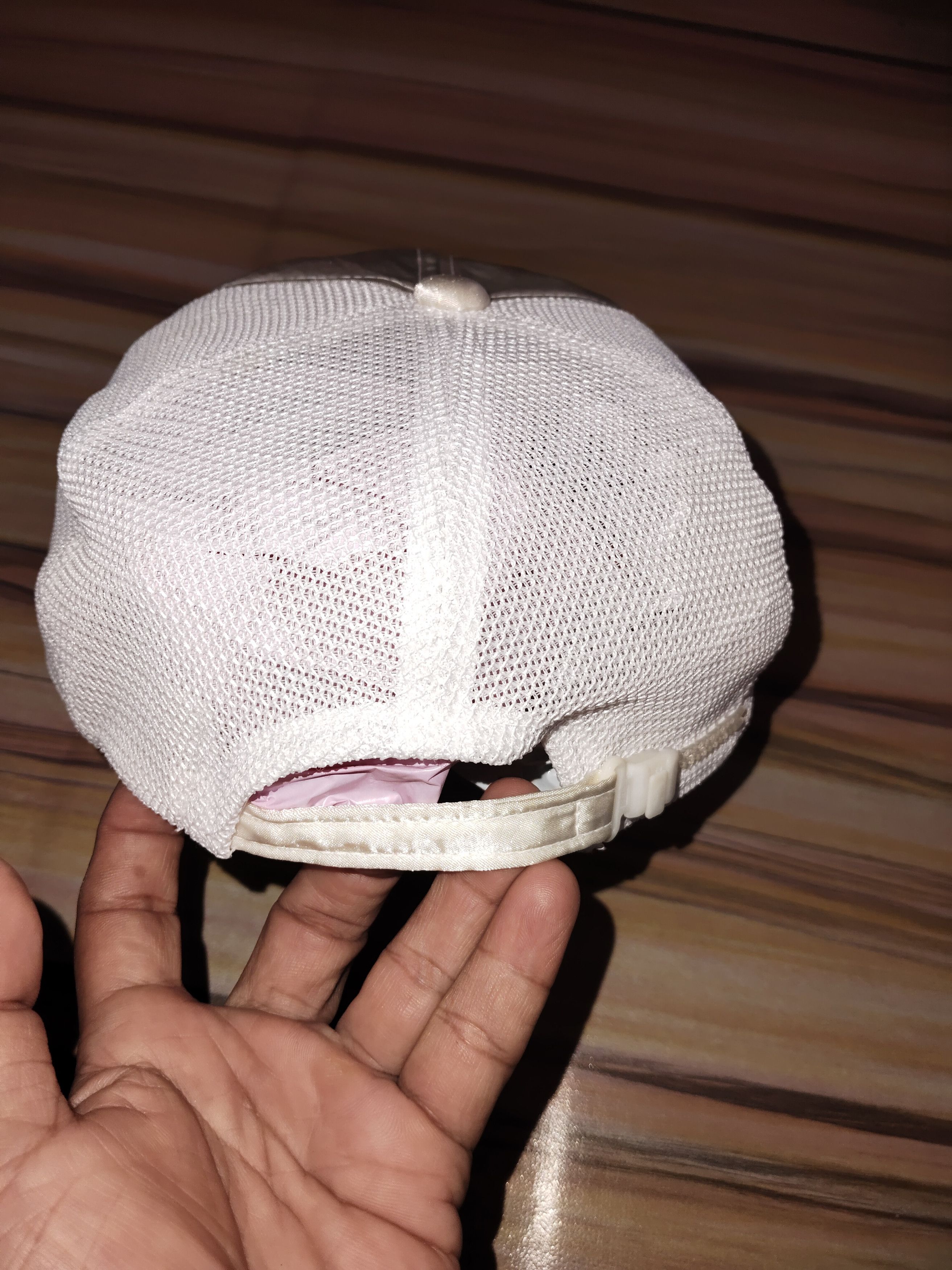 Honda Vintage HONDA F1 Racing Team 7 Panel TruckerCap Size ONE SIZE - 5 Thumbnail