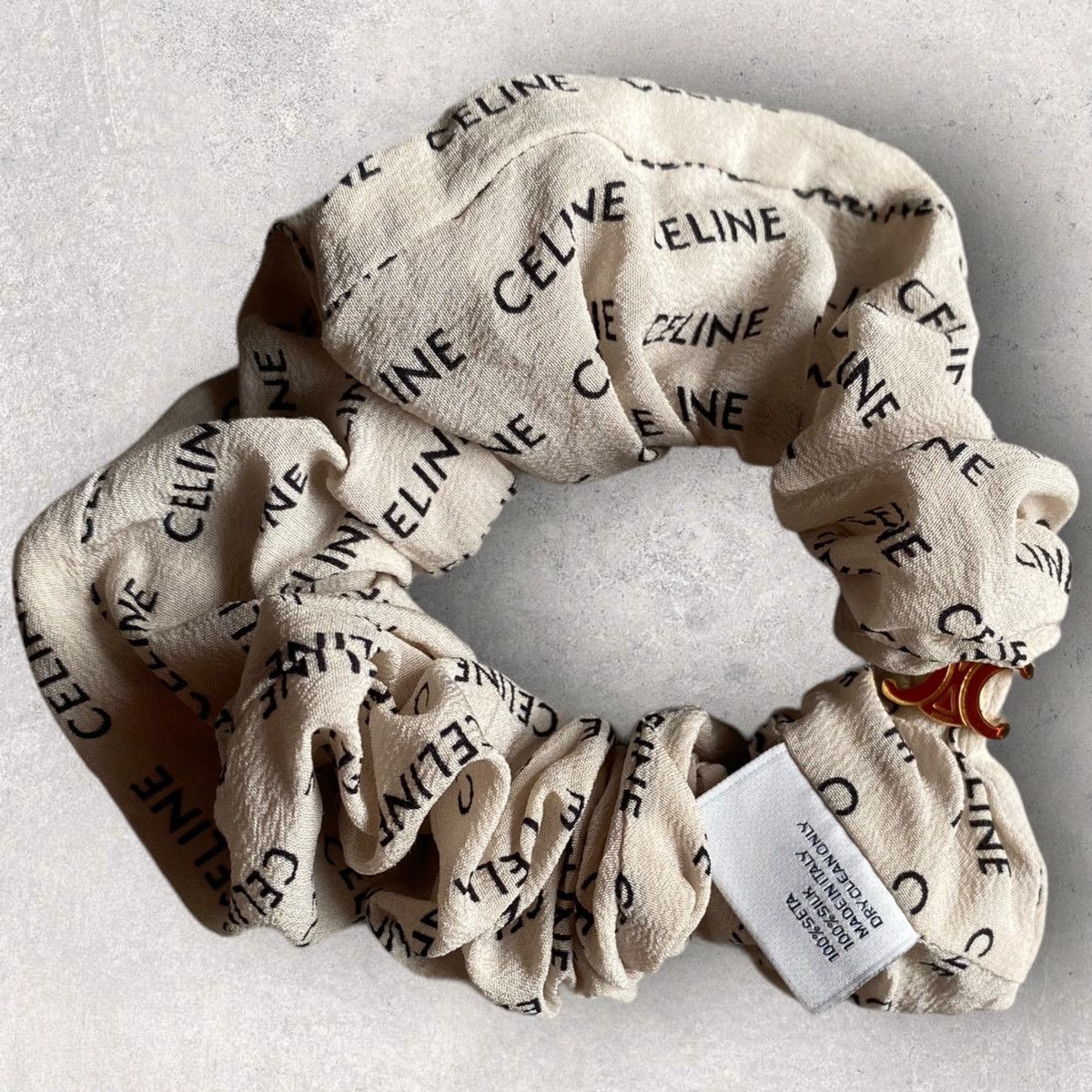 Celine × Hedi Slimane Celine Triomphe Scrunchie Silk Ivory Size ONE SIZE - 1 Thumbnail