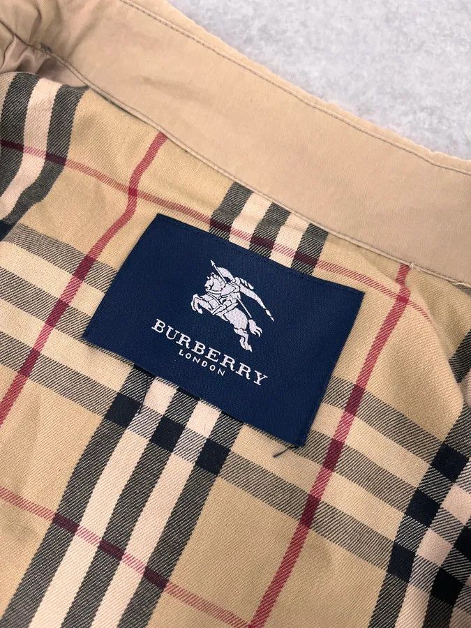 Burberry SS2023 Burberry Beige Classy Typical London Jacket Size US M / EU 48-50 / 2 - 10 Thumbnail