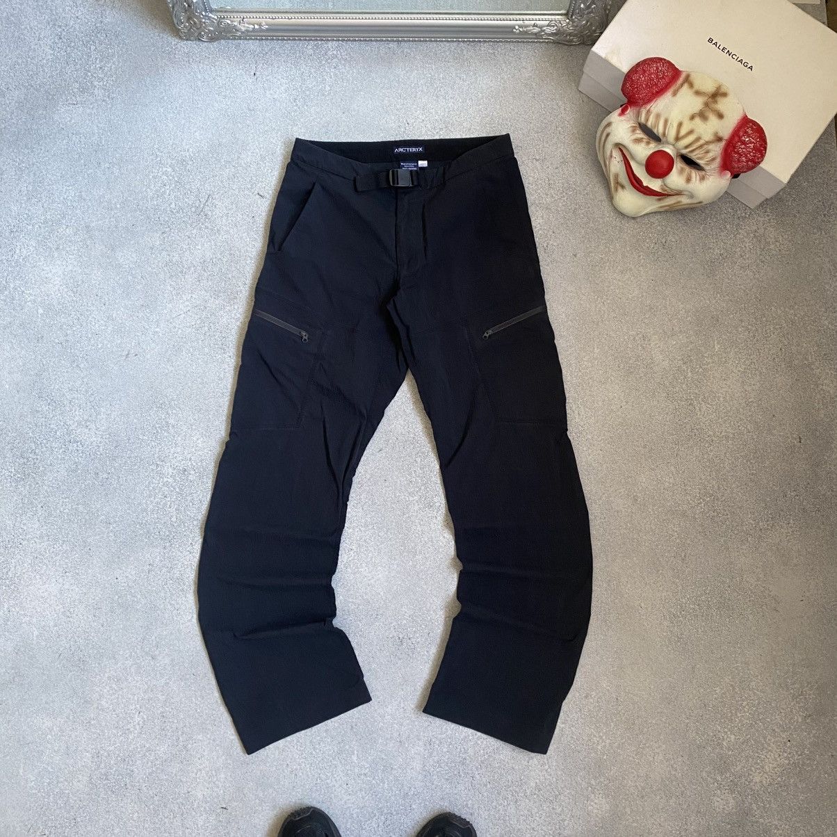 Arc'teryx Arcteryx pants nylon vintage small logo Gorpcore Size US 30 / EU 46 - 2 Thumbnail