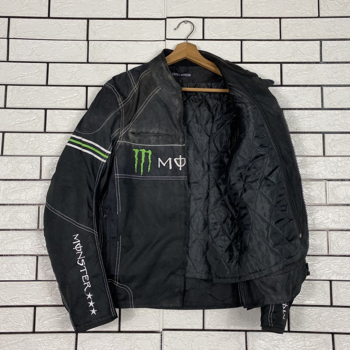 Japanese Brand Vintage Biker Jacket Cross Border Monster Energy Big Logo Size US L / EU 52-54 / 3 - 12 Thumbnail