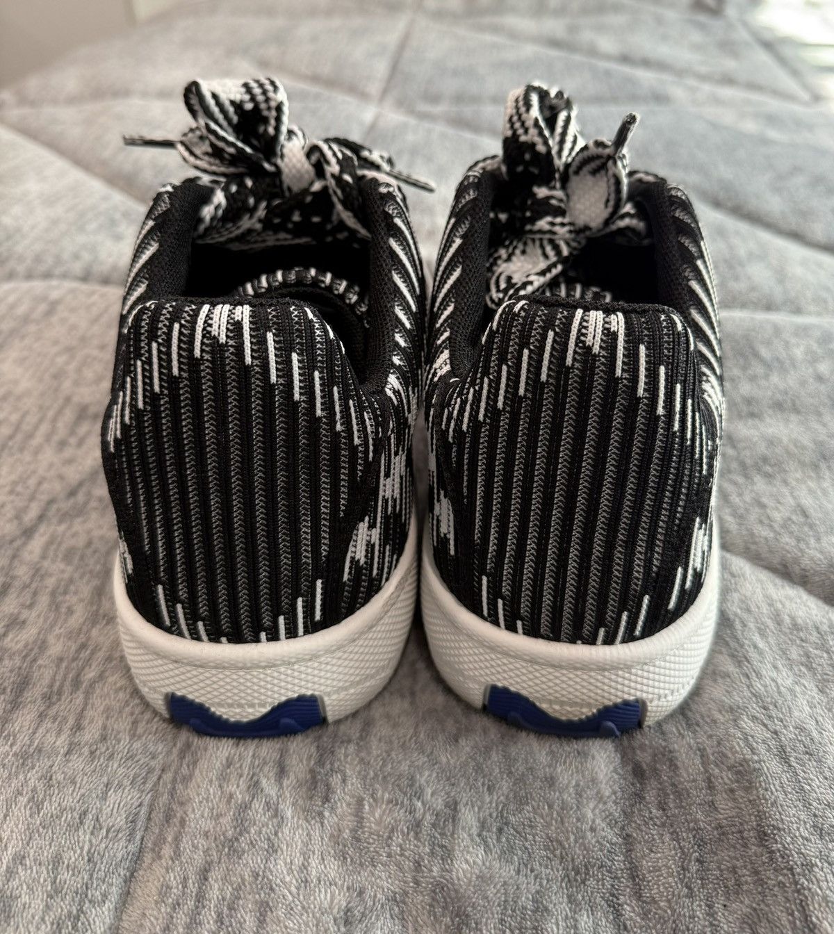 Burberry Burberry Sneakers Size US 10 / EU 43 - 2 Thumbnail