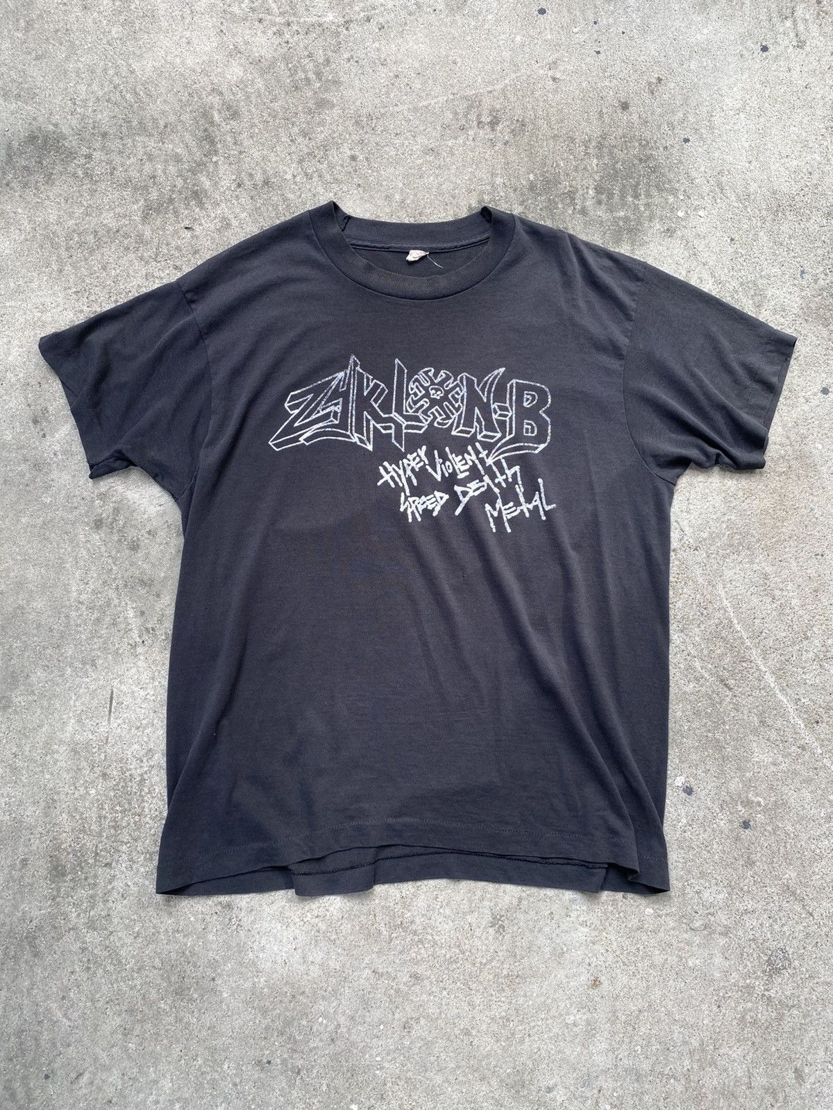 Band Tees RARE Vintage Faded Black 80s ZYKLON-B (US) - Demo shirt Size US XL / EU 56 / 4 - 1 Thumbnail