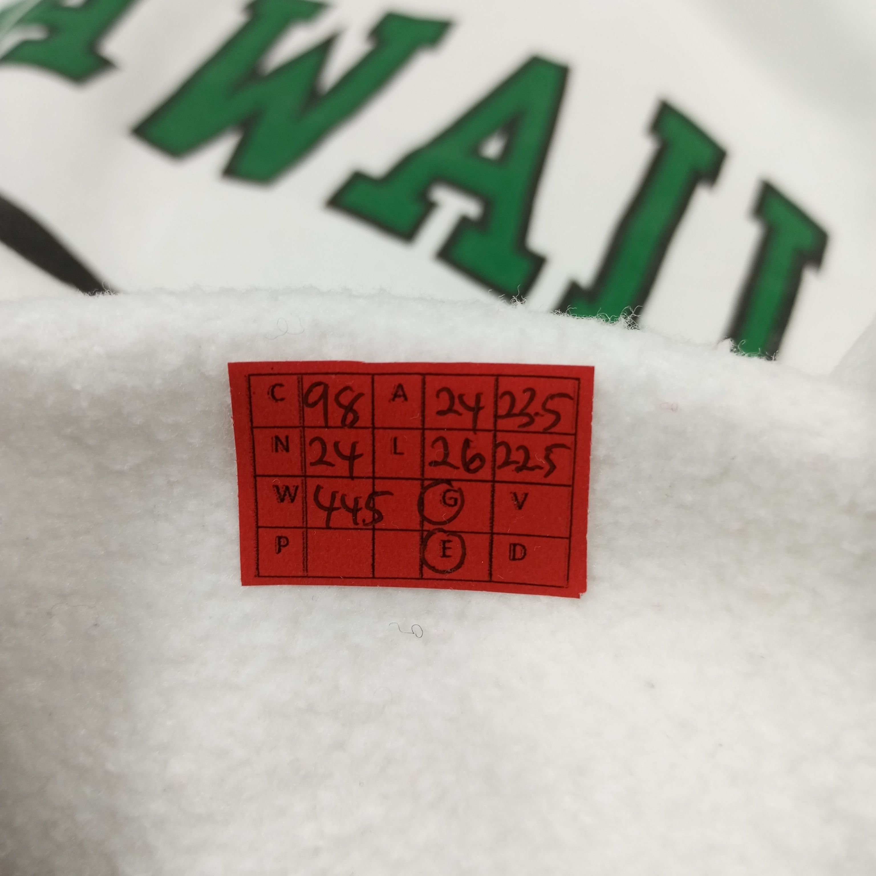 Vintage Hawaii Spellout Design Vintage Sweatshirt Size US L / EU 52-54 / 3 - 15 Thumbnail