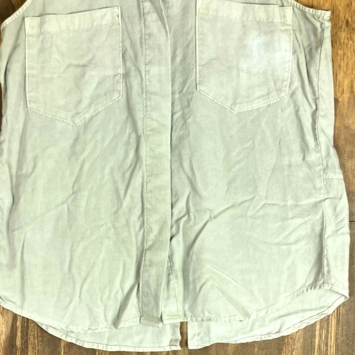 Anthropologie Cloth & Stone Womens Shirt Green Sleeveless Button-Down VNeck XS Size XS / US 0-2 / IT 36-38 - 3 Thumbnail