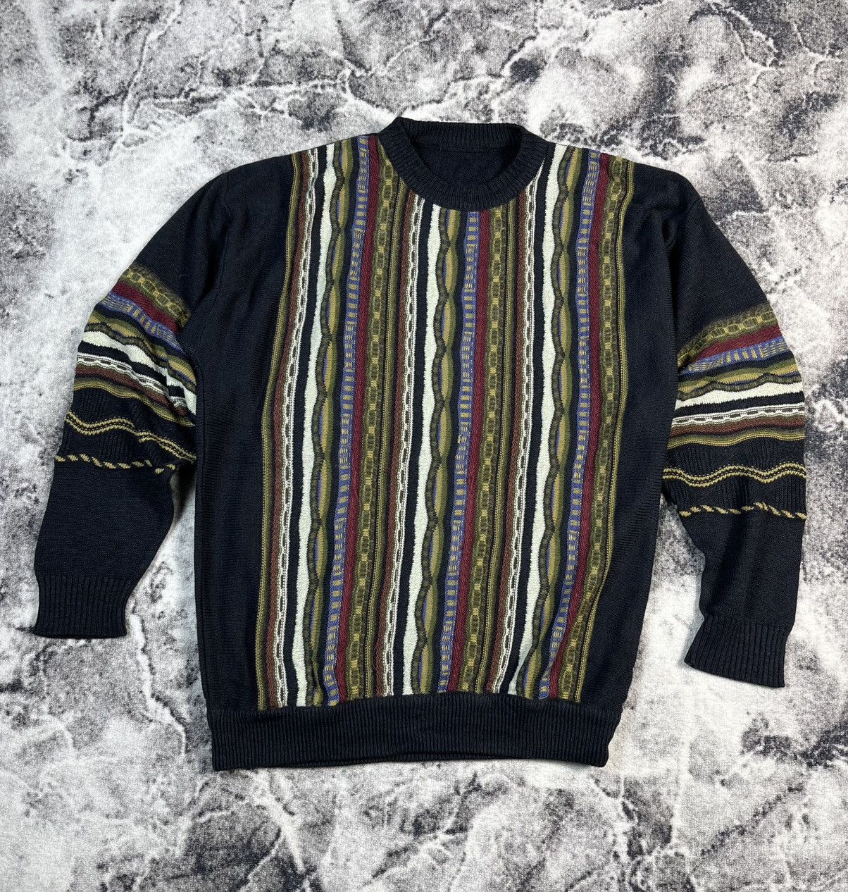 Vintage Vintage Coogi Style 3D Knit Sweater Wool Blend Size XL Size US XL / EU 56 / 4 - 1 Thumbnail