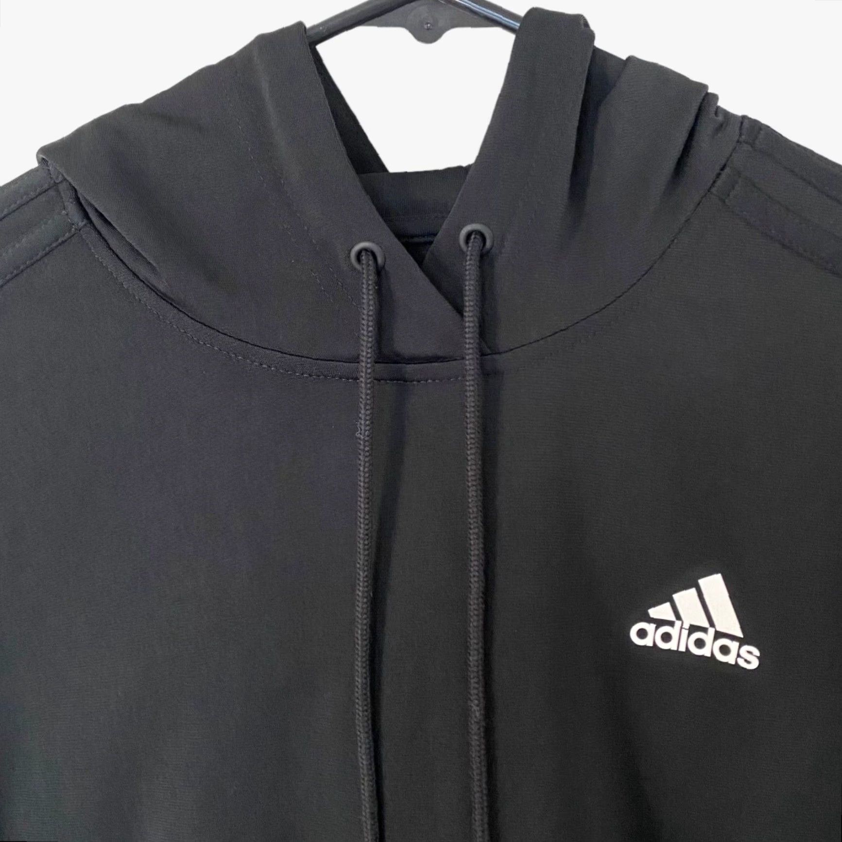 Adidas Adidas Adicolor Essential Crop Hoodie Sweatshirt Womens M Black Long Sleeve Hoodie Pockets Gym & Training Logo 3-Stripe Essentials Size M / US 6-8 / IT 42-44 - 5 Thumbnail