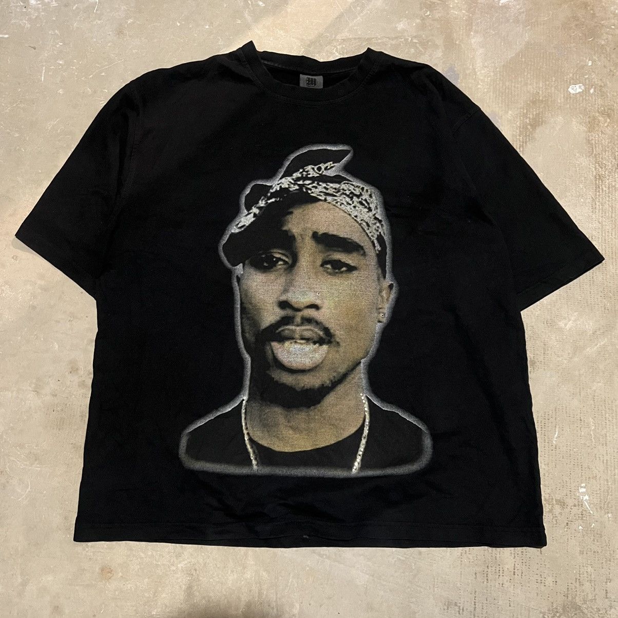 image of Makaveli x Rap Tees Grail Tupac Rap T-Shirt in Black, Men's (Size 2XL)