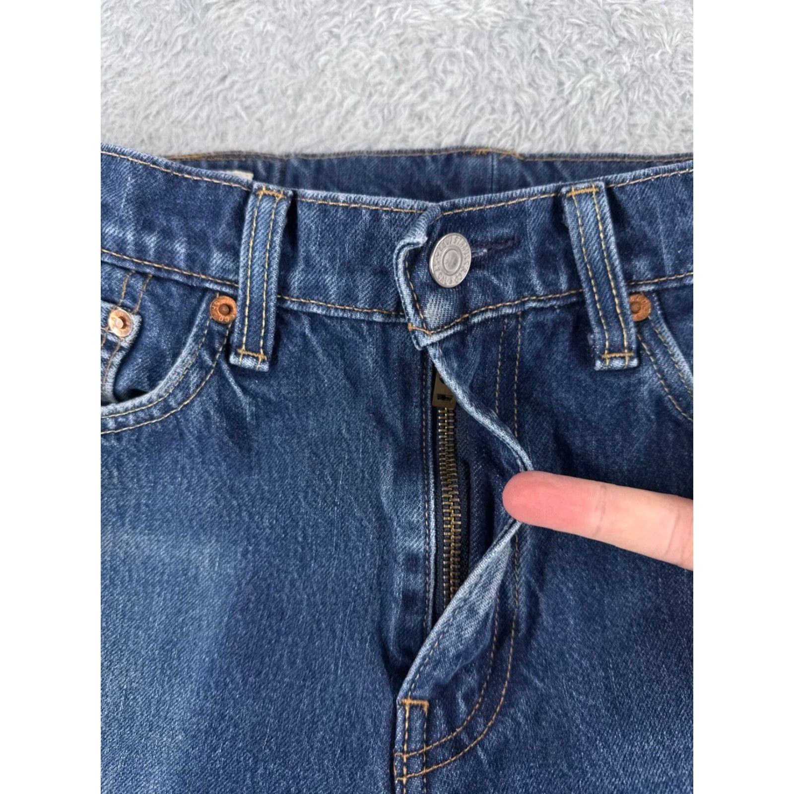 Levi's Levis Jeans Adult 31 Blue Denim 505 Cotton Big E 30x29 Levi's 500 Series Regular Slim Read Size US 31 - 5 Thumbnail