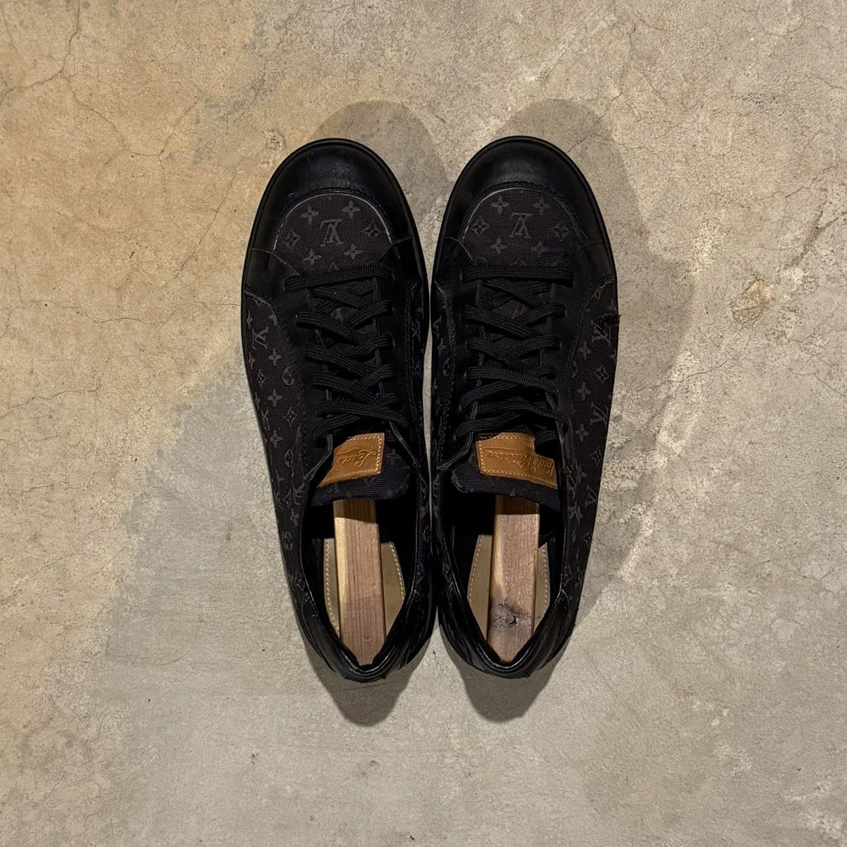 Louis Vuitton Vintage 2000s Louis Vuitton Monogram Skate Sneakers US 11 Size US 11 / EU 44 - 14 Thumbnail
