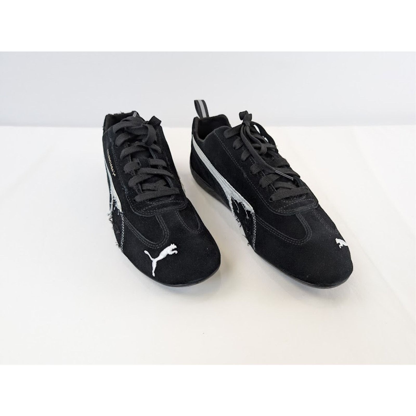 Balenciaga × Puma o1rshd1 Q:3 / Speedcat Destroyed Low Top Sneaker Black/White Size US 13 / EU 46 - 7 Thumbnail
