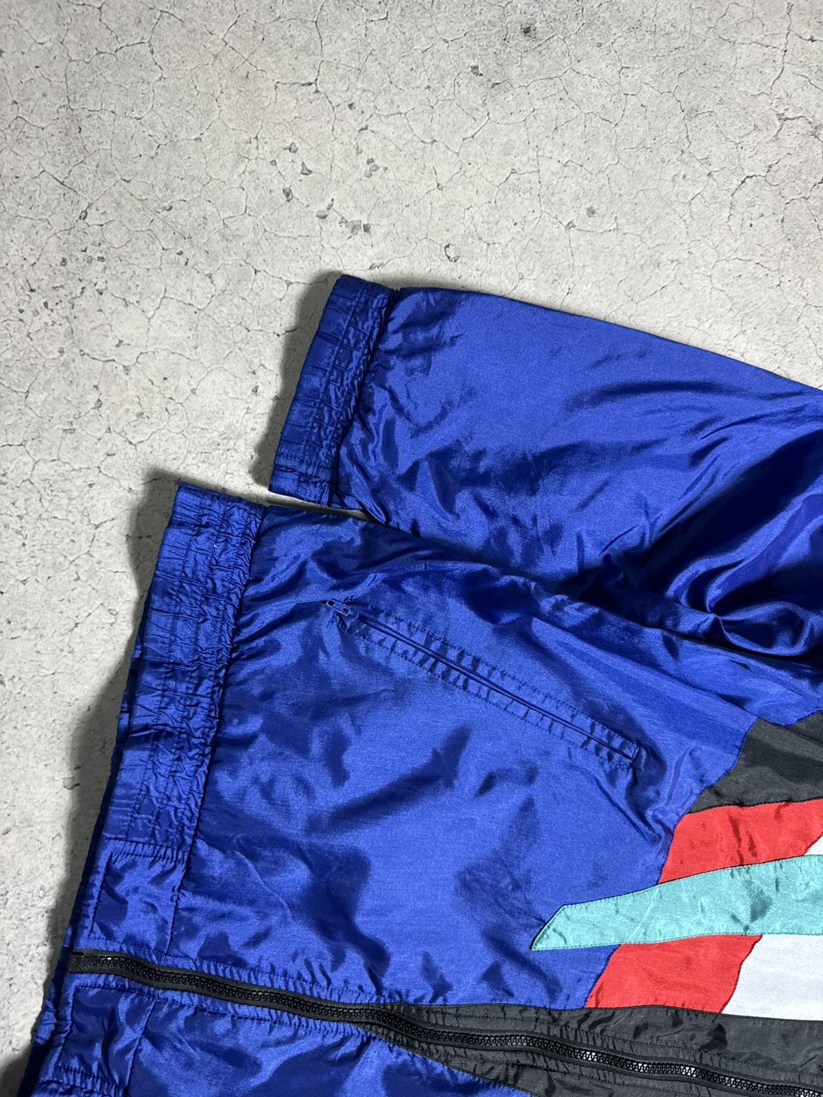 Adidas Adidas Vintage 90’s Nylon Track Suit Jacket & Pants Size M Size US M / EU 48-50 / 2 - 3 Thumbnail