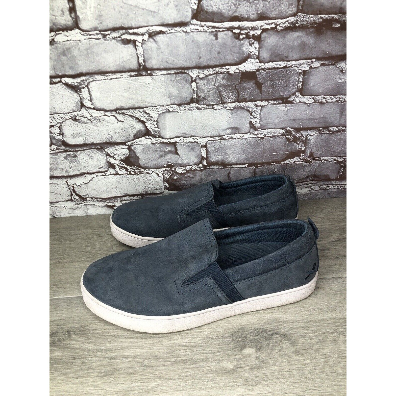 Other MOZO FLOYD M33115 BLUE SUEDE WATER RESISTANT & SLIP RESISTAN Size US 11 / EU 44 - 9 Thumbnail