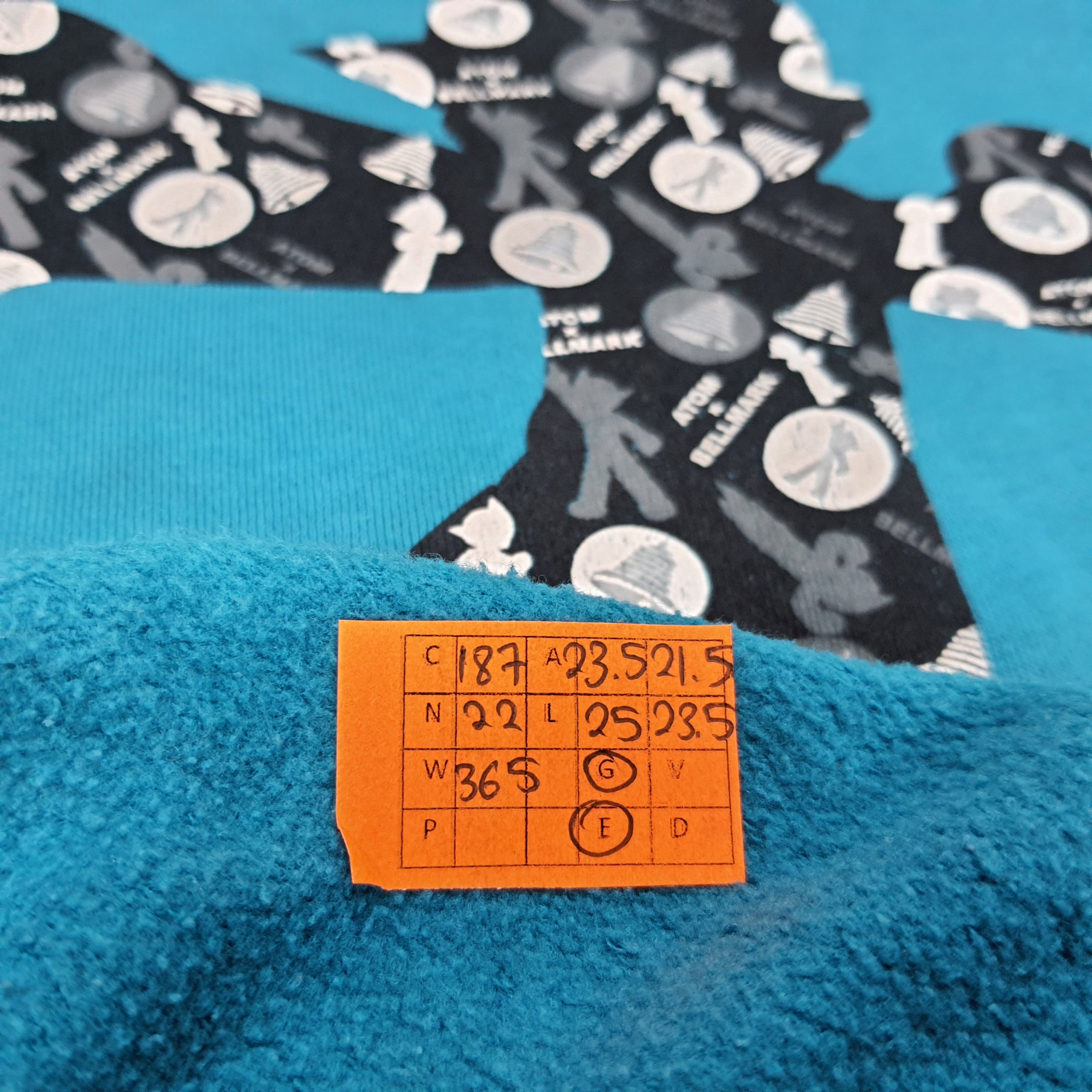 Japanese Brand × Vintage Vintage Astro Boy Mighty Atom Japanese Anime Sweatshirt Size US L / EU 52-54 / 3 - 9 Thumbnail