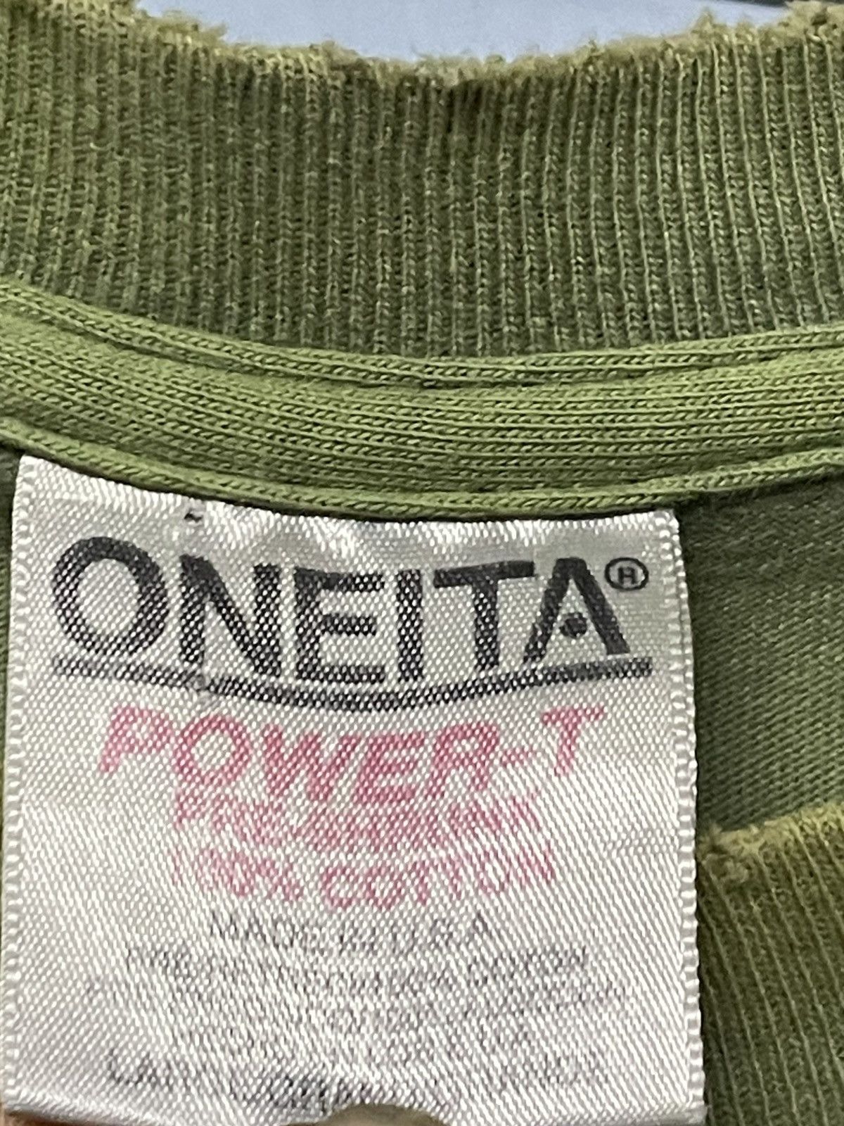 Santa Cruz Skateboards Og 1990s Single Stitch Santa Cruz Sunfaded Distressed Tshirt Size US L / EU 52-54 / 3 - 15 Thumbnail