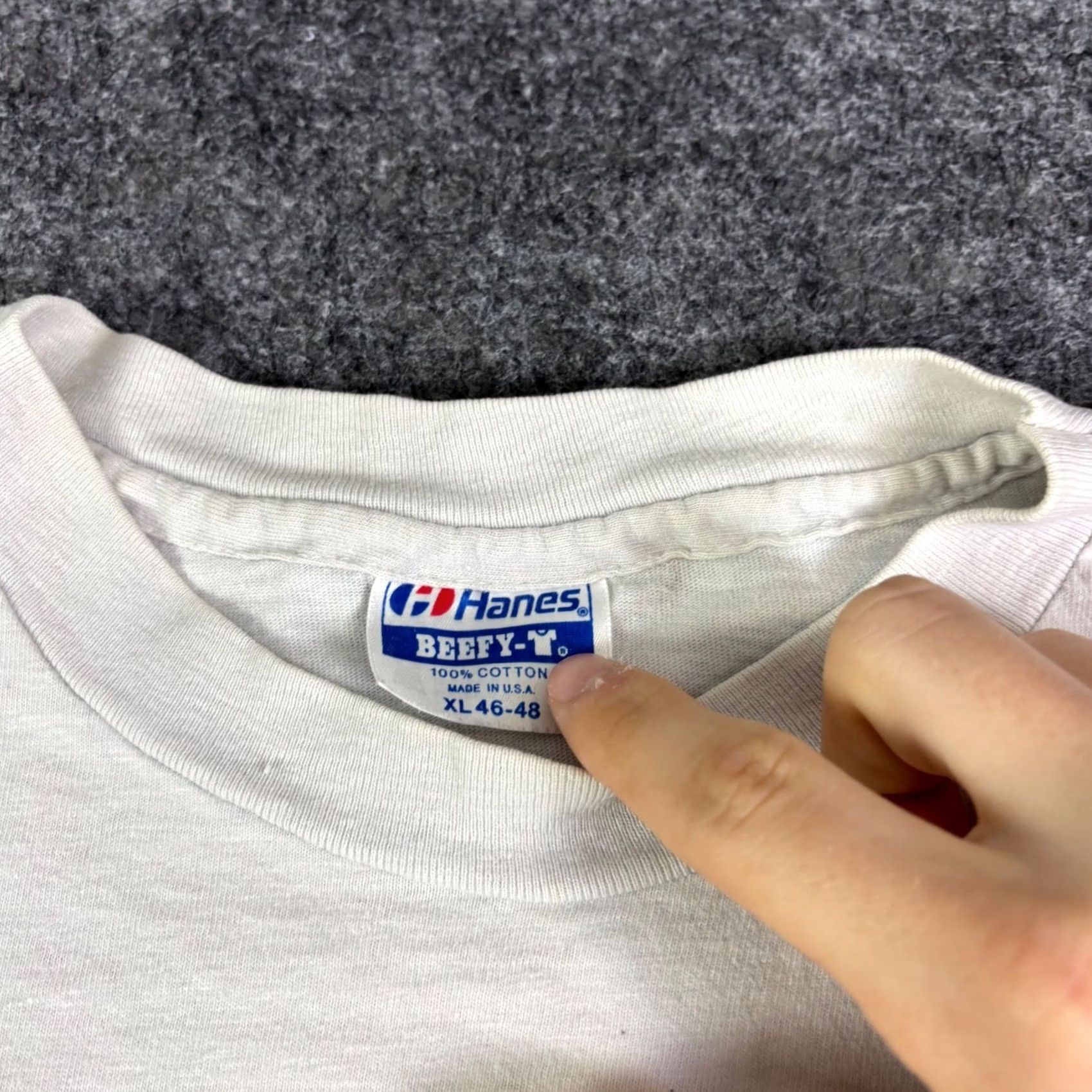Hanes Vintage Folie a Deux Winery Shirt XL Hanes Beefy-T Single Stitch White 90s Size US XL / EU 56 / 4 - 5 Thumbnail