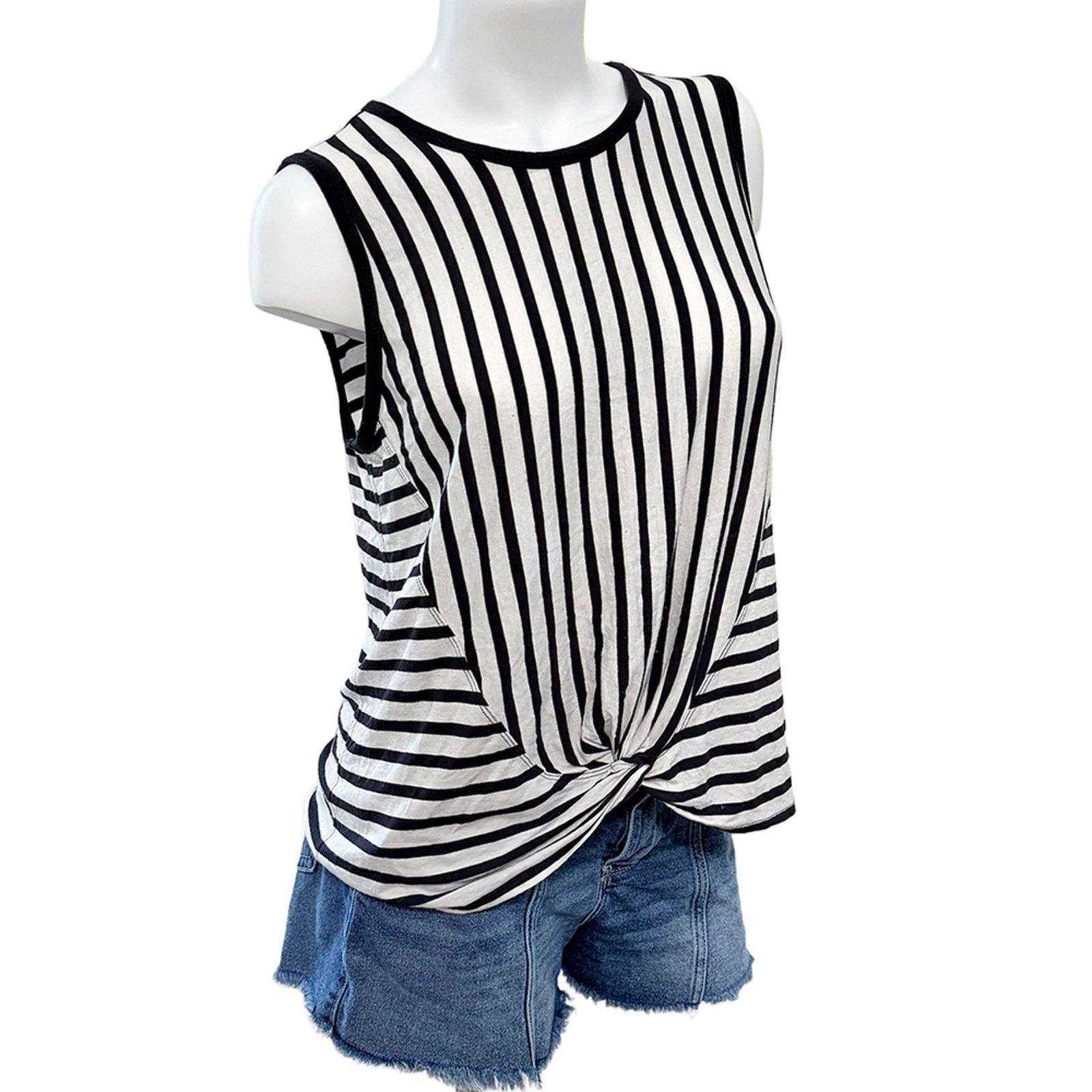 Jones New York Jones New York Signature Tie knot tank women large Size L / US 10 / IT 46 - 1 Thumbnail
