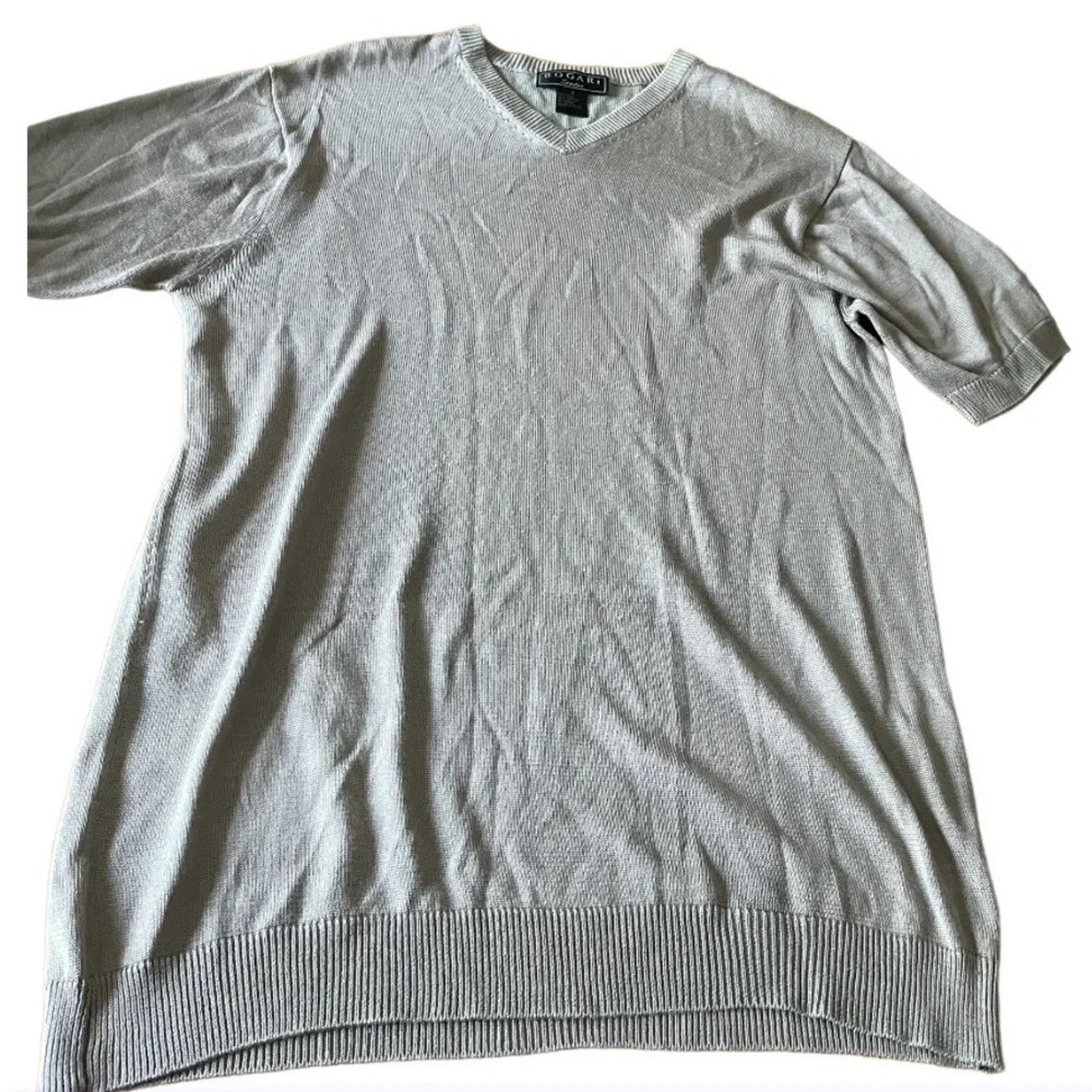 The Unbranded Brand Bogari short sleeve silk blend V-neck sweater, size Small Size US S / EU 44-46 / 1 - 1 Thumbnail