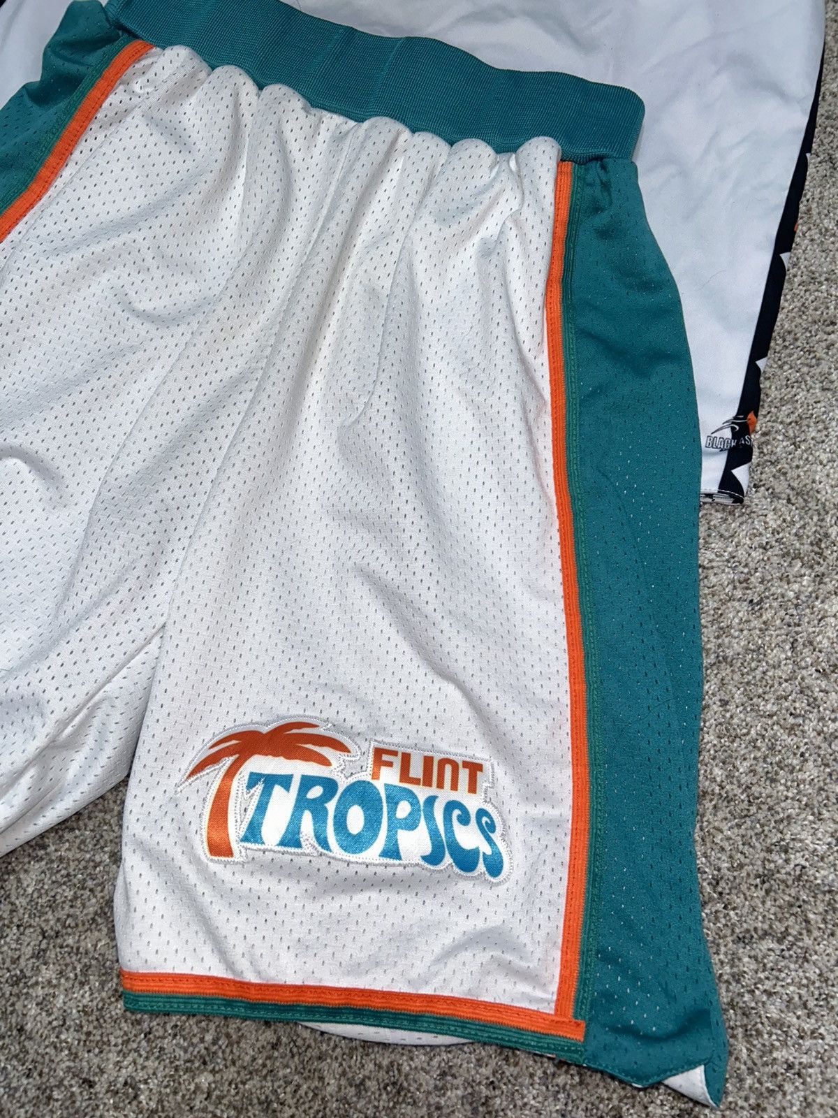 NBA × Other Flint Tropics Jersey & Shorts Size US L / EU 52-54 / 3 - 2 Thumbnail