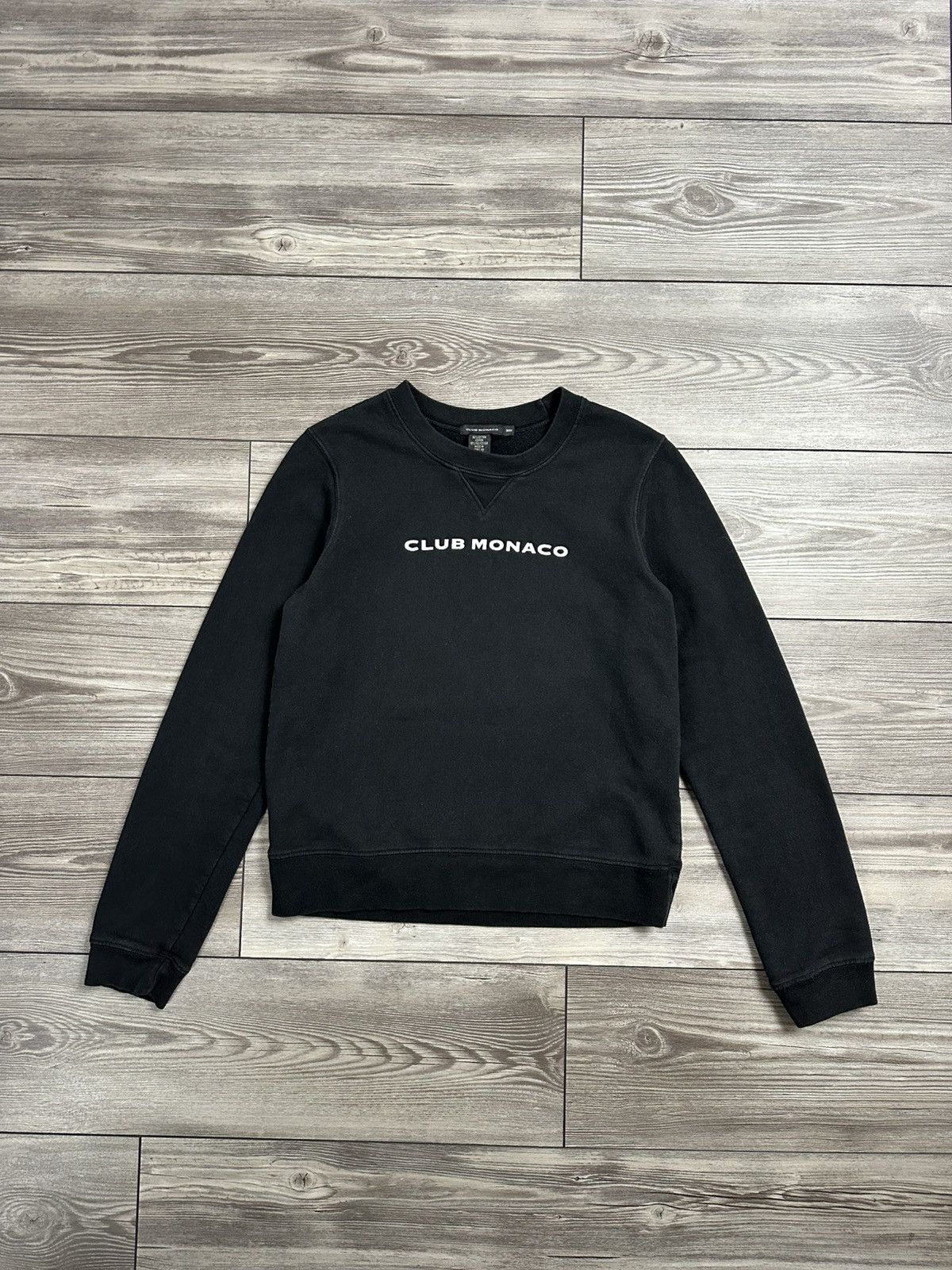 Club Monaco Vintage 90’s Club Monaco Essential Crewneck Size M / US 6-8 / IT 42-44 - 1 Thumbnail