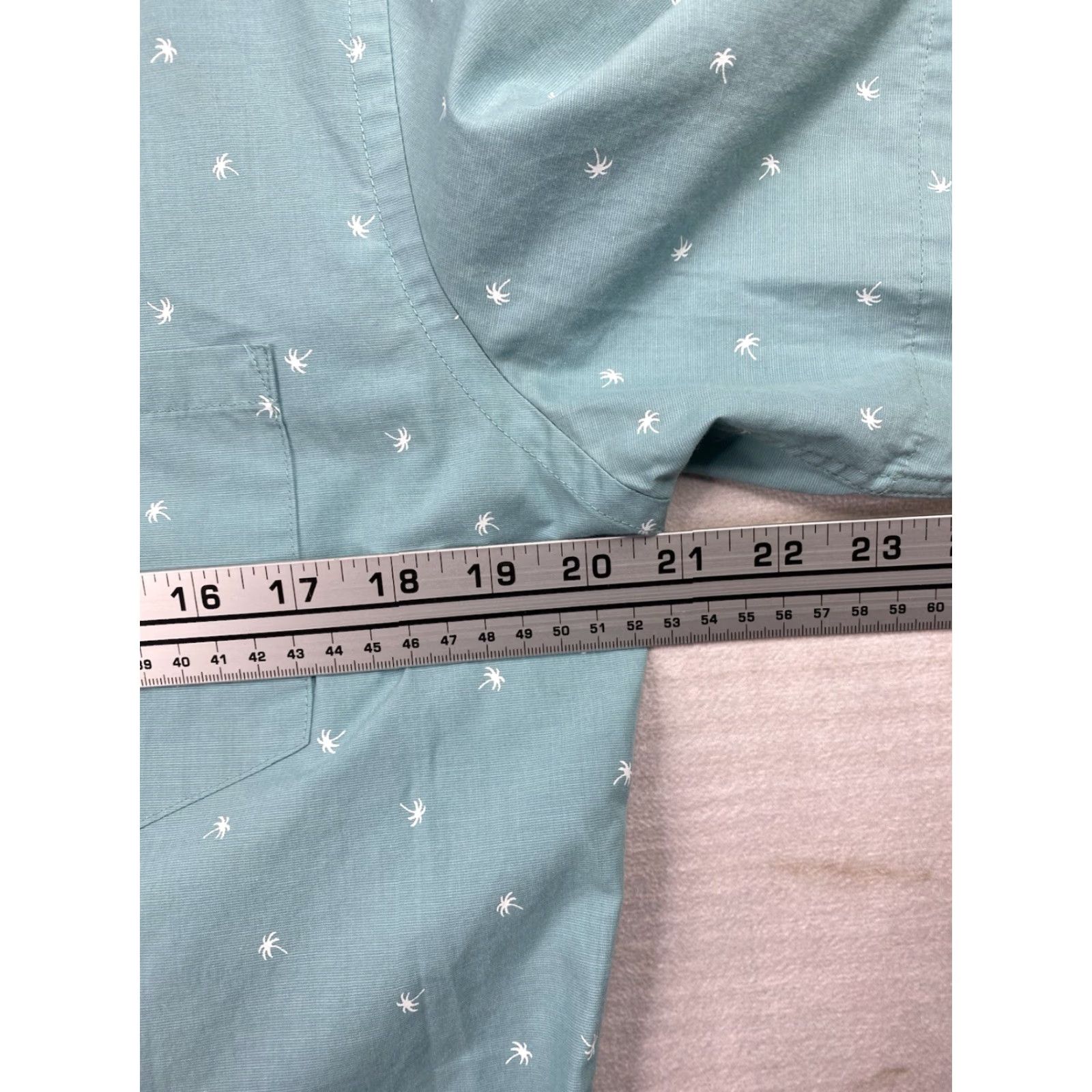 Van Heusen VINTAGE Van Heusen Hawaiian Shirt Mens M Aqua Palm Tree Print Short Sleeve Tropical Fun Size US M / EU 48-50 / 2 - 6 Thumbnail