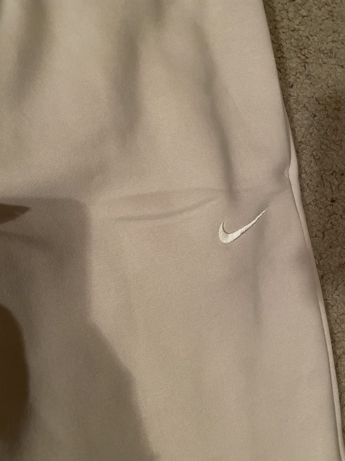 Nike Nike Cream Wide Leg Sweatpants Size 28" / US 6 / IT 42 - 2 Thumbnail