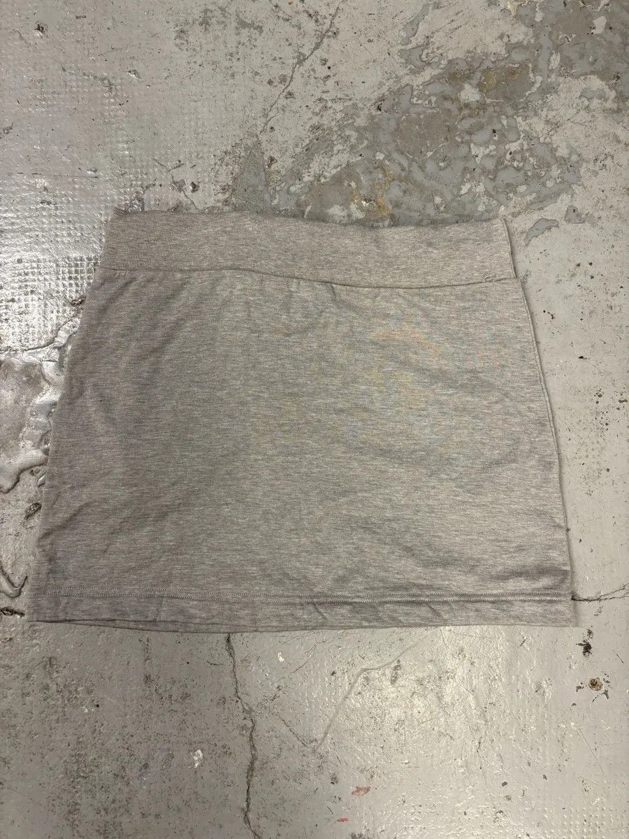 Gucci SS2007 Gucci Grey Minimalist Skirt Size 28" / US 6 / IT 42 - 5 Thumbnail