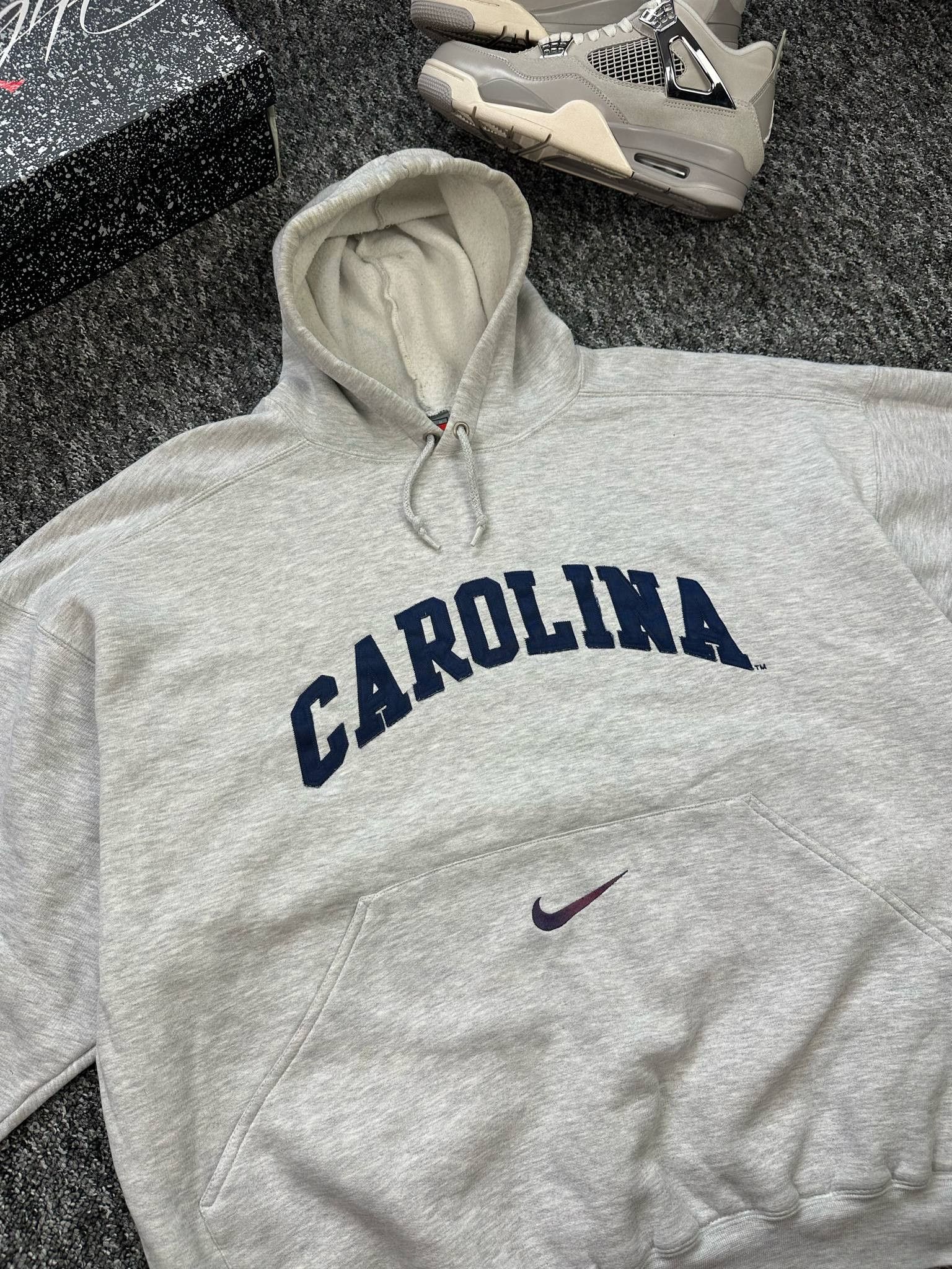 Japanese Brand × Nike × Vintage Sweatshirts hoodie Nike Carolina avant garde affliction logo Size US XL / EU 56 / 4 - 2 Thumbnail