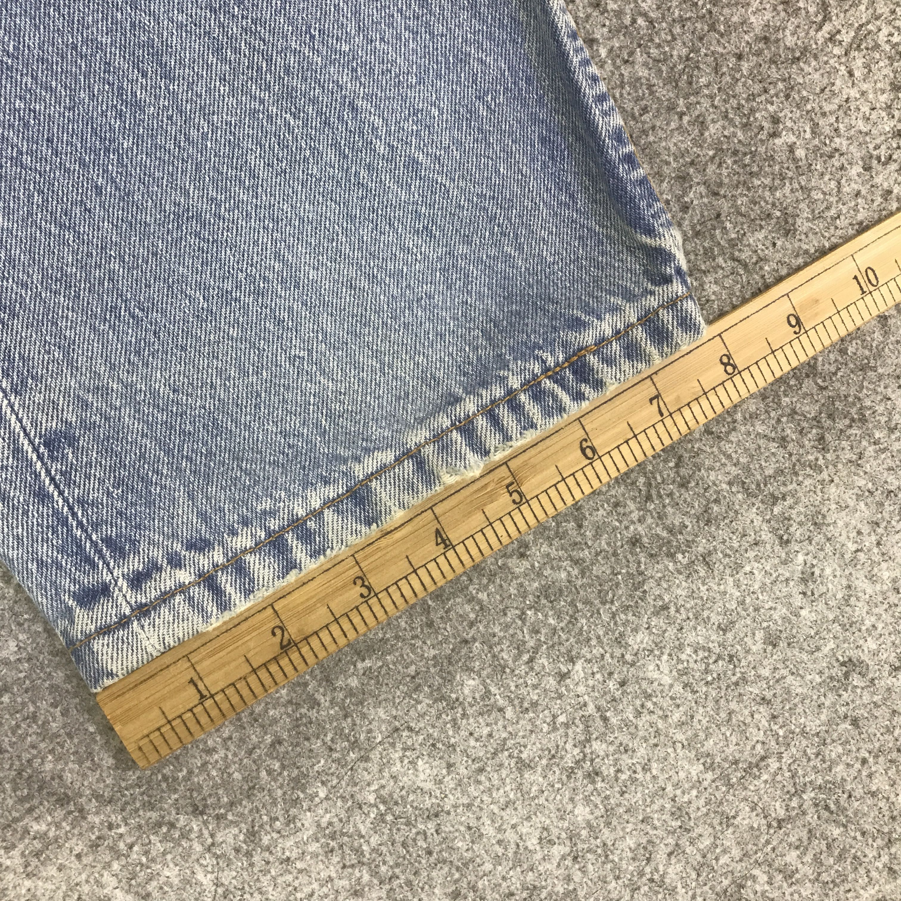 Levi's Vintage Clothing LEVI'S 501 DISTRESSED DENIM JEAN PANTS K129B9 Size US 32 / EU 48 - 11 Thumbnail
