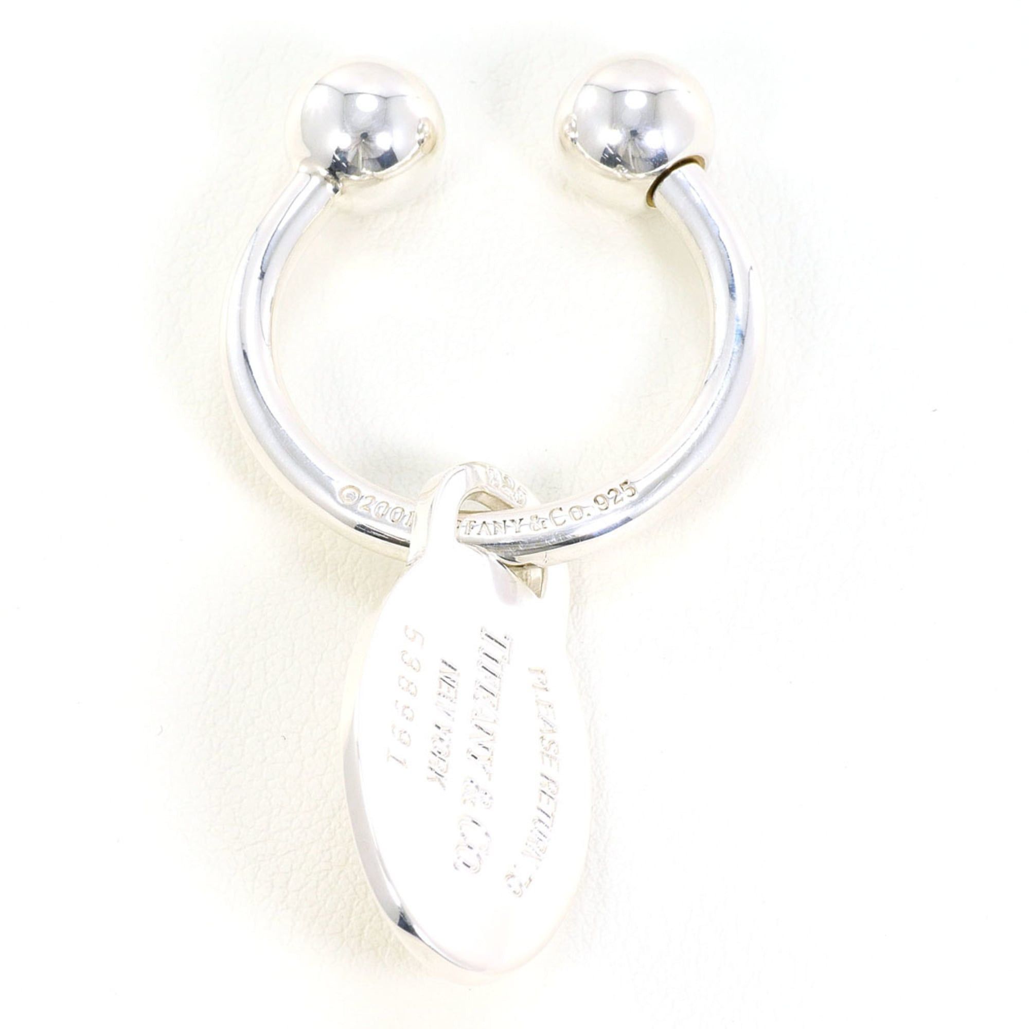 Tiffany & Co. Tiffany & Co. Return to the World Keyring, Silver, Total Weight 21.4g, Jewelry, Free Shipping, Like New, Gift Wrapping Size ONE SIZE - 1 Thumbnail