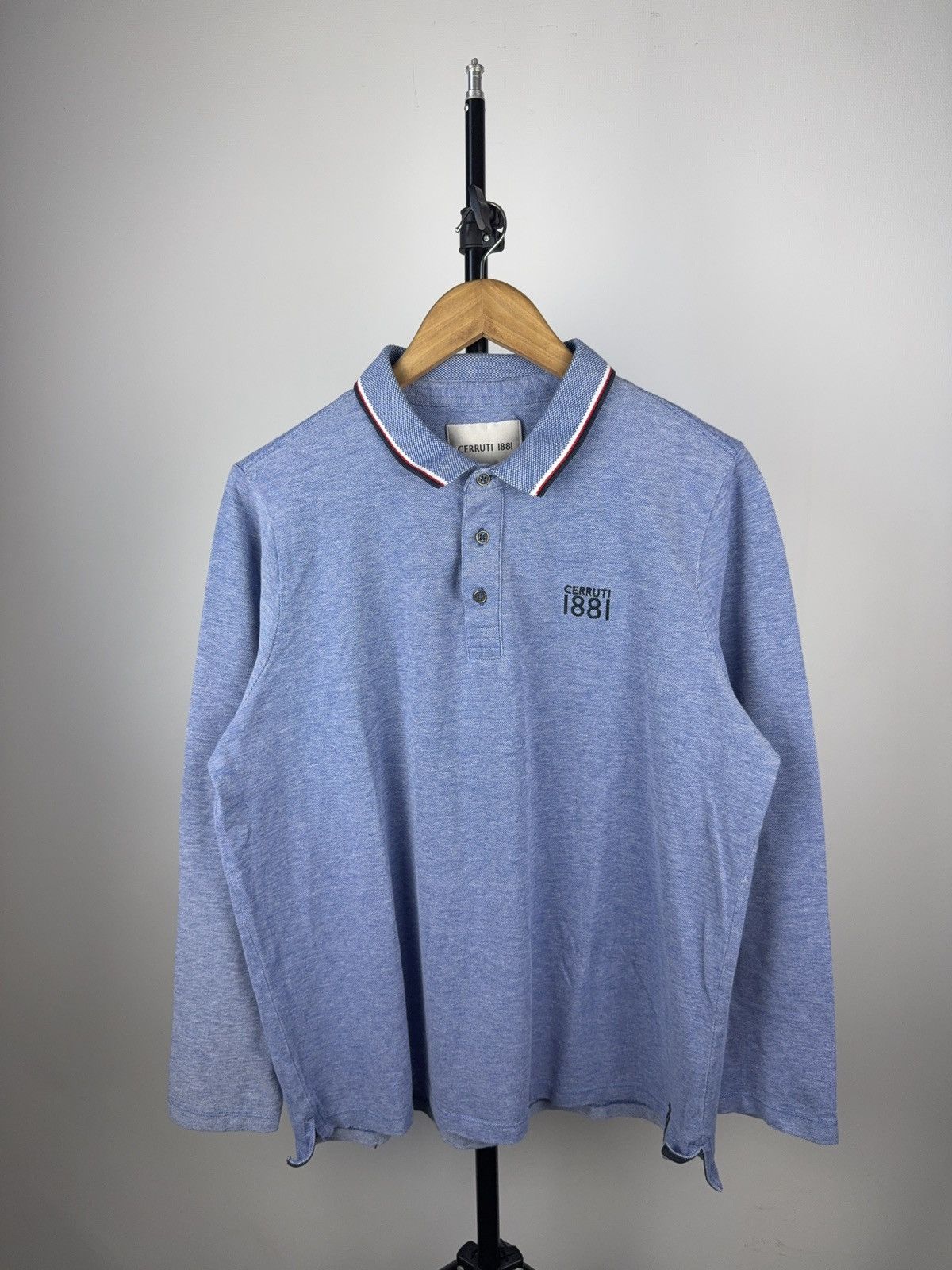 Cerruti 1881 × Designer Cerruti 1881 Blue Long Sleeve Polo Shirt – Size L-XL Size US L / EU 52-54 / 3 - 1 Thumbnail