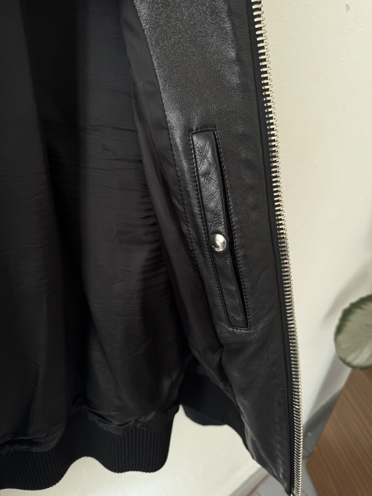 Givenchy Givenchy lambskin jacket blouson bomber silk jacket Size US L / EU 52-54 / 3 - 6 Thumbnail