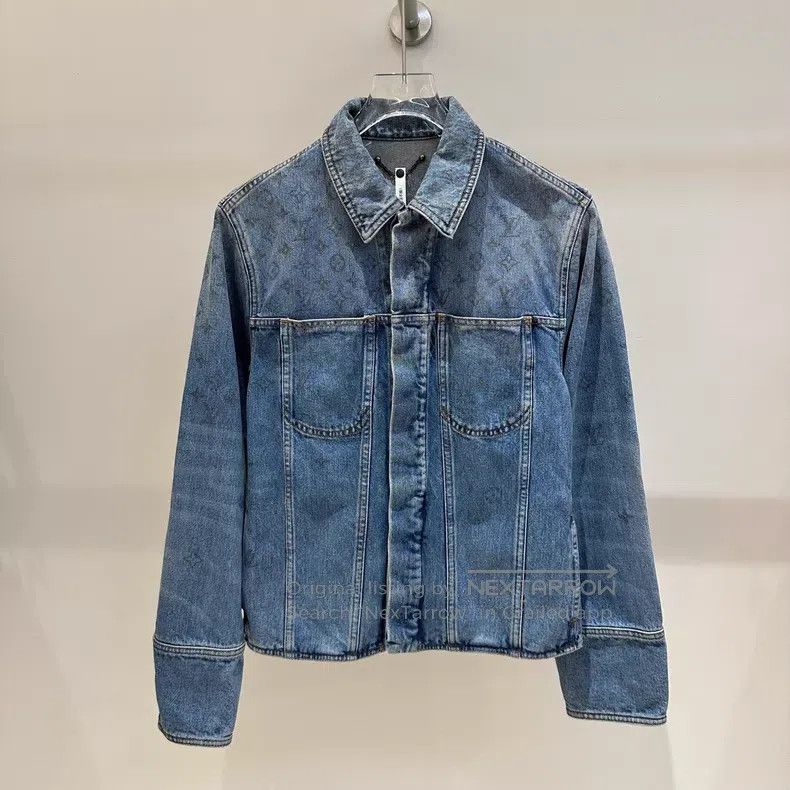 Louis Vuitton Louis Vuitton Full-print gradient presbyopic logo denim ja Size US S / EU 44-46 / 1 - 1 Thumbnail