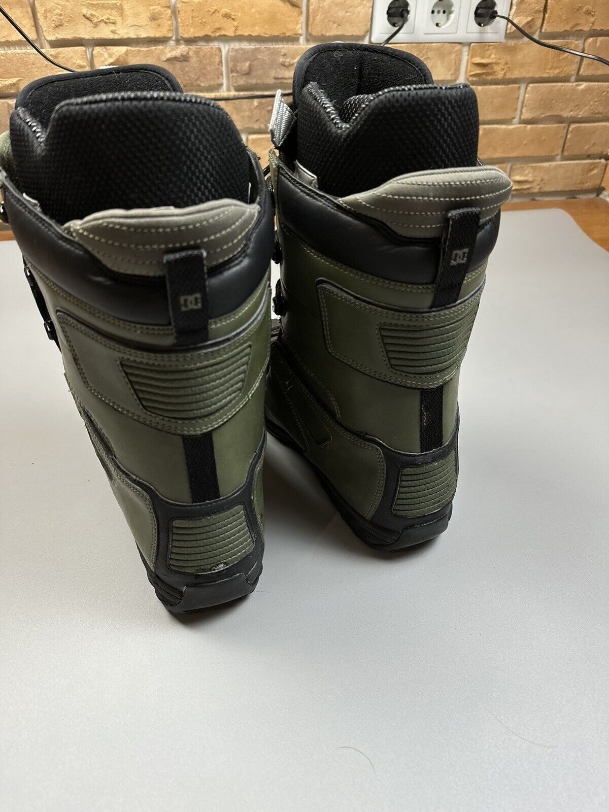 DC Green Snowboarding Boots by DC SHOES 44,5 / 11 Size US 11 / EU 44 - 2 Thumbnail