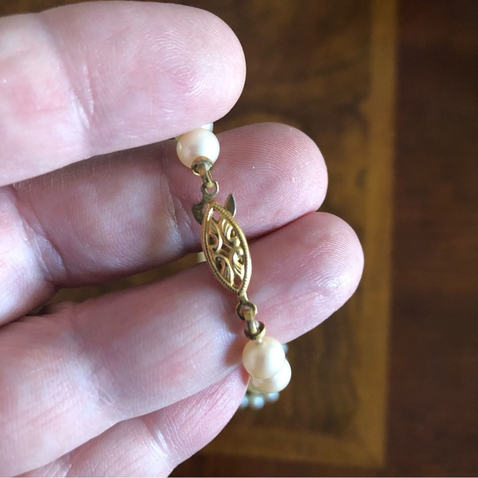 Vintage Vintage hand knotted cream glass pearl necklace Size ONE SIZE - 9 Thumbnail