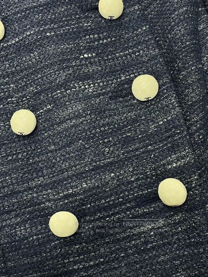Chanel Chanel Blue Double-Breasted Jacket. Size US S / EU 44-46 / 1 - 2 Thumbnail