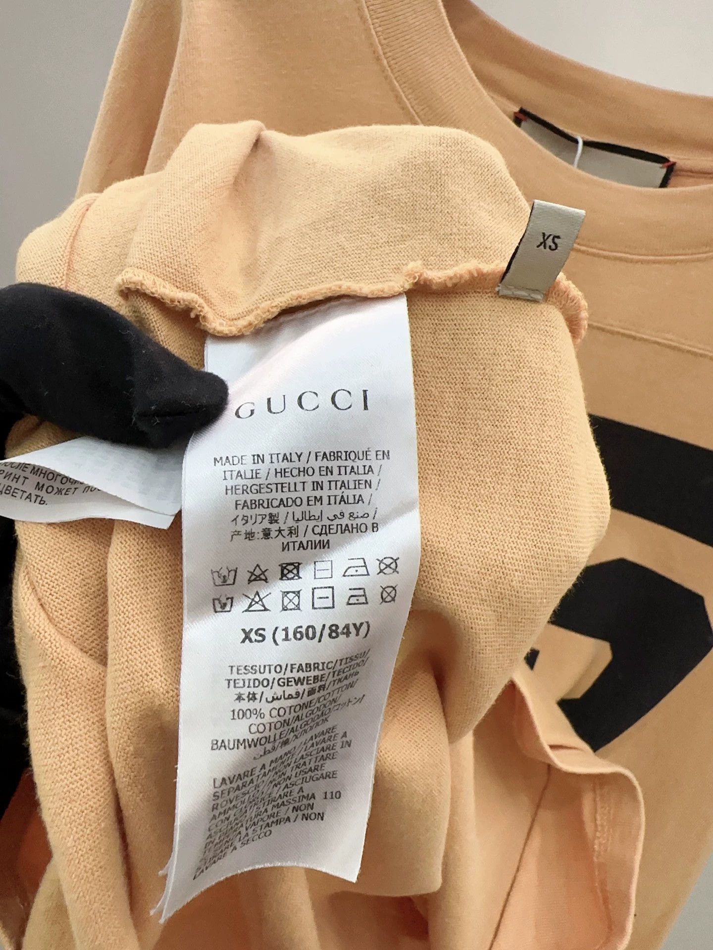 Gucci GUCCI yellow logo oversize T-shirt XS stained Size US XS / EU 42 / 0 - 4 Thumbnail
