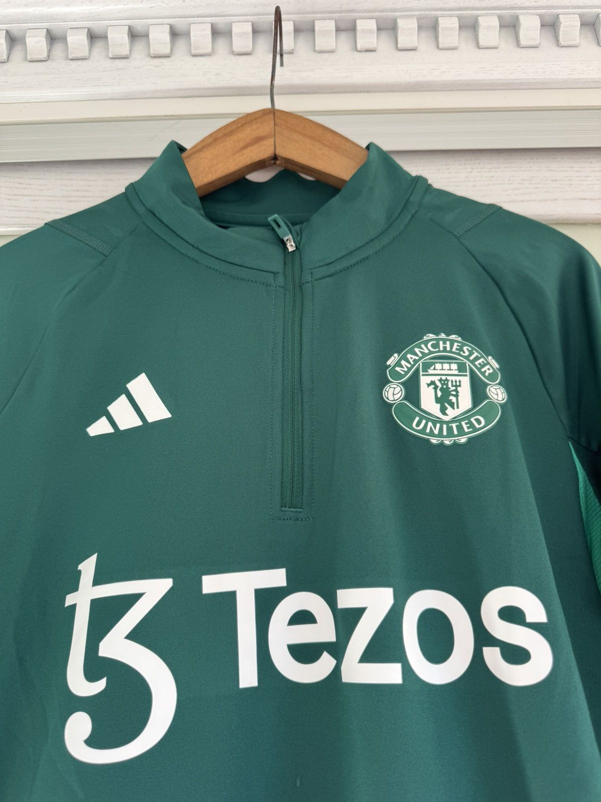 Adidas Manchester United 2023-2024 Soccer Training Top Football Kit Size US M / EU 48-50 / 2 - 5 Thumbnail