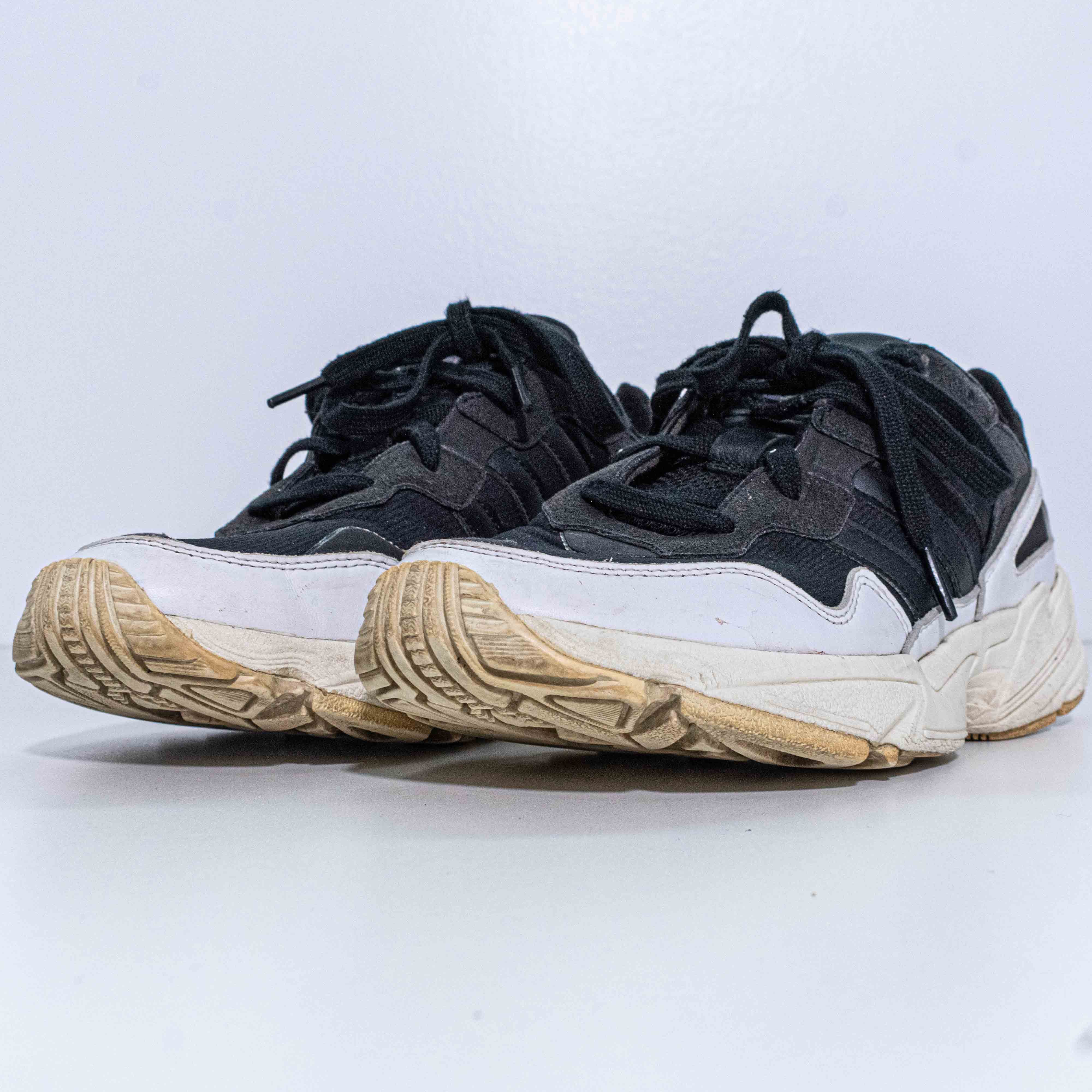 Adidas Adidas Yung 96 Orca Sneakers F97177 Mens 8.5 Streetwear Size US 8.5 / EU 41-42 - 1 Thumbnail