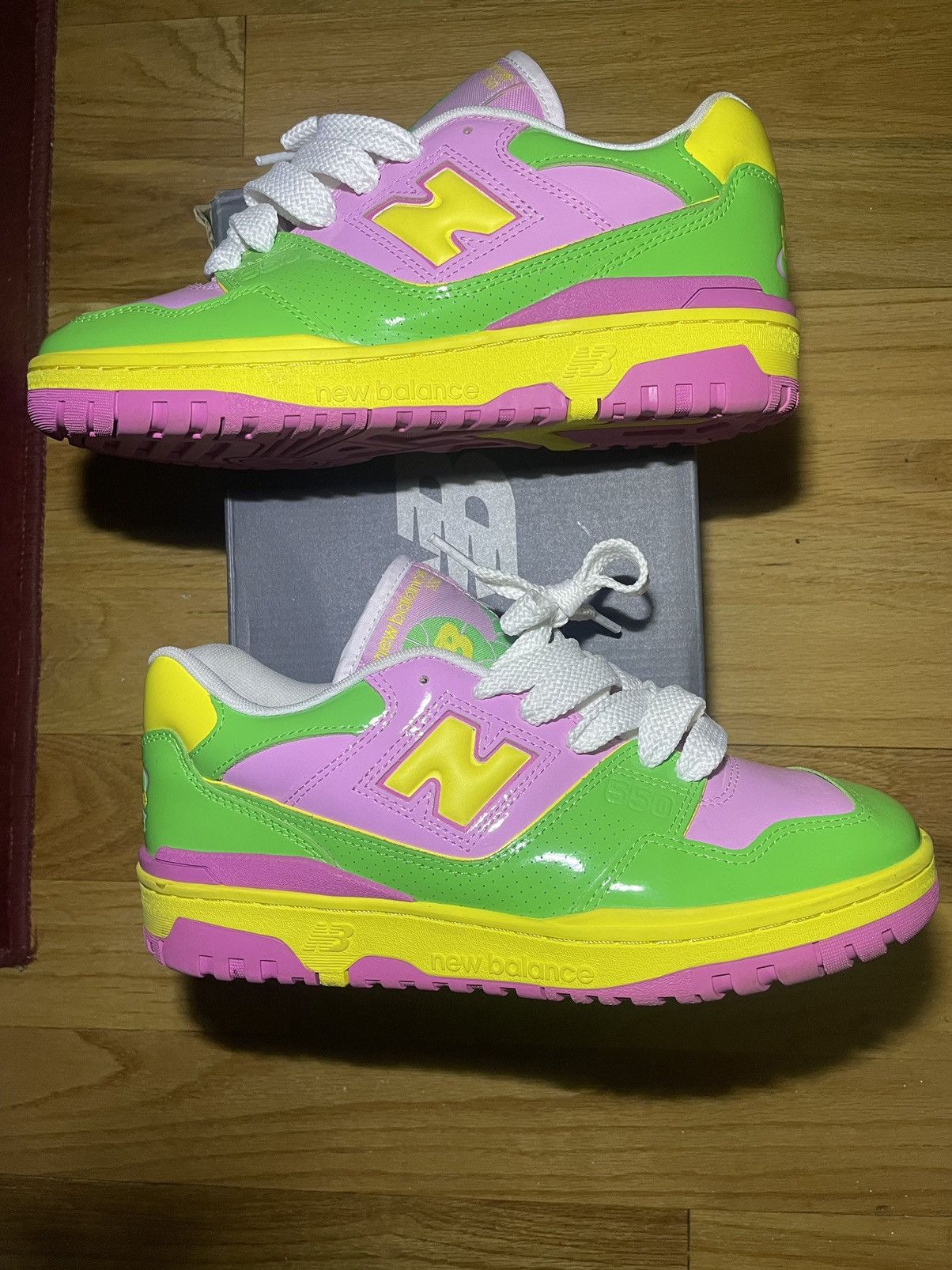 New Balance New Balance 550 Y2K Patent Leather Size US 9.5 / EU 42-43 - 2 Thumbnail