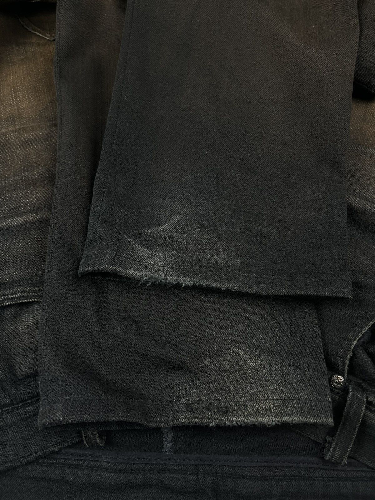 Chrome Hearts Chrome Hearts Thrashed Faded Fleur Knee Silver Denim Jeans Size US 30 / EU 46 - 12 Thumbnail