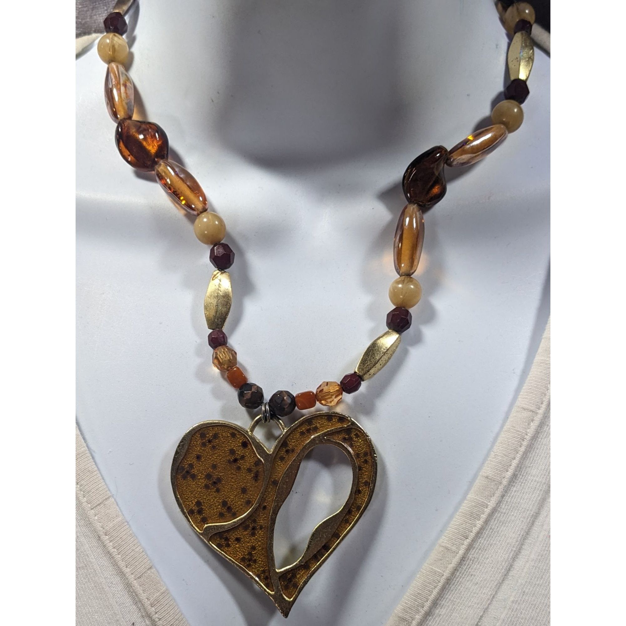 Other Chunky Unique Heart Pendant Necklace Brown And Gold Tone Wit Size ONE SIZE - 6 Thumbnail