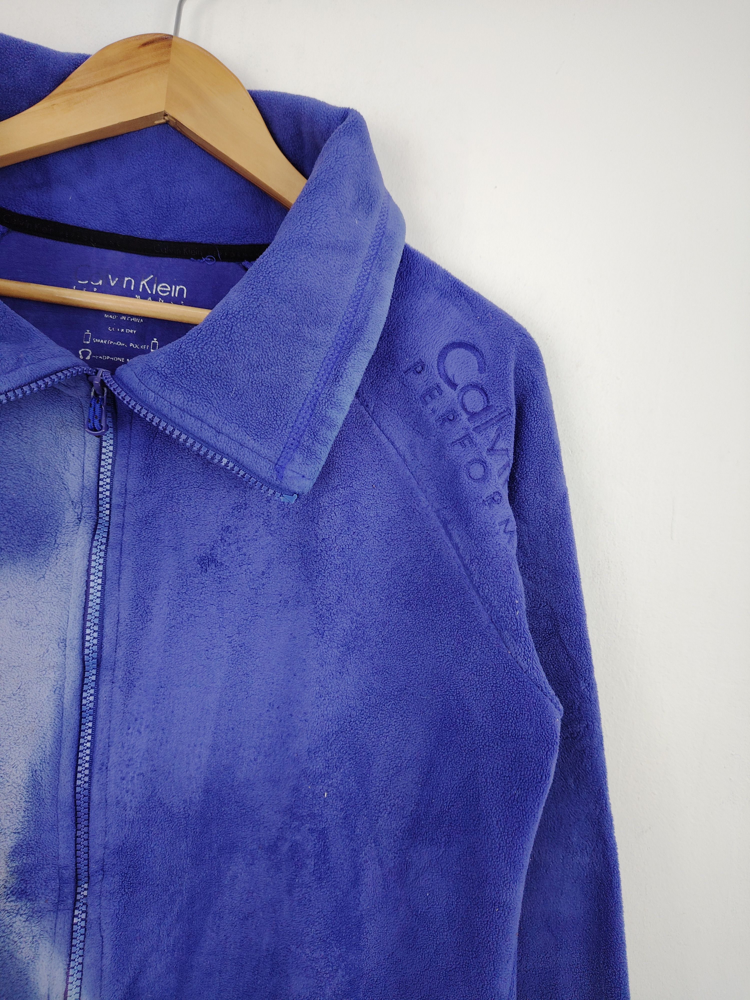 Calvin Klein Sun Faded Vintage Calvin Klein Fleece Zipper Jacket Size US L / EU 52-54 / 3 - 8 Thumbnail