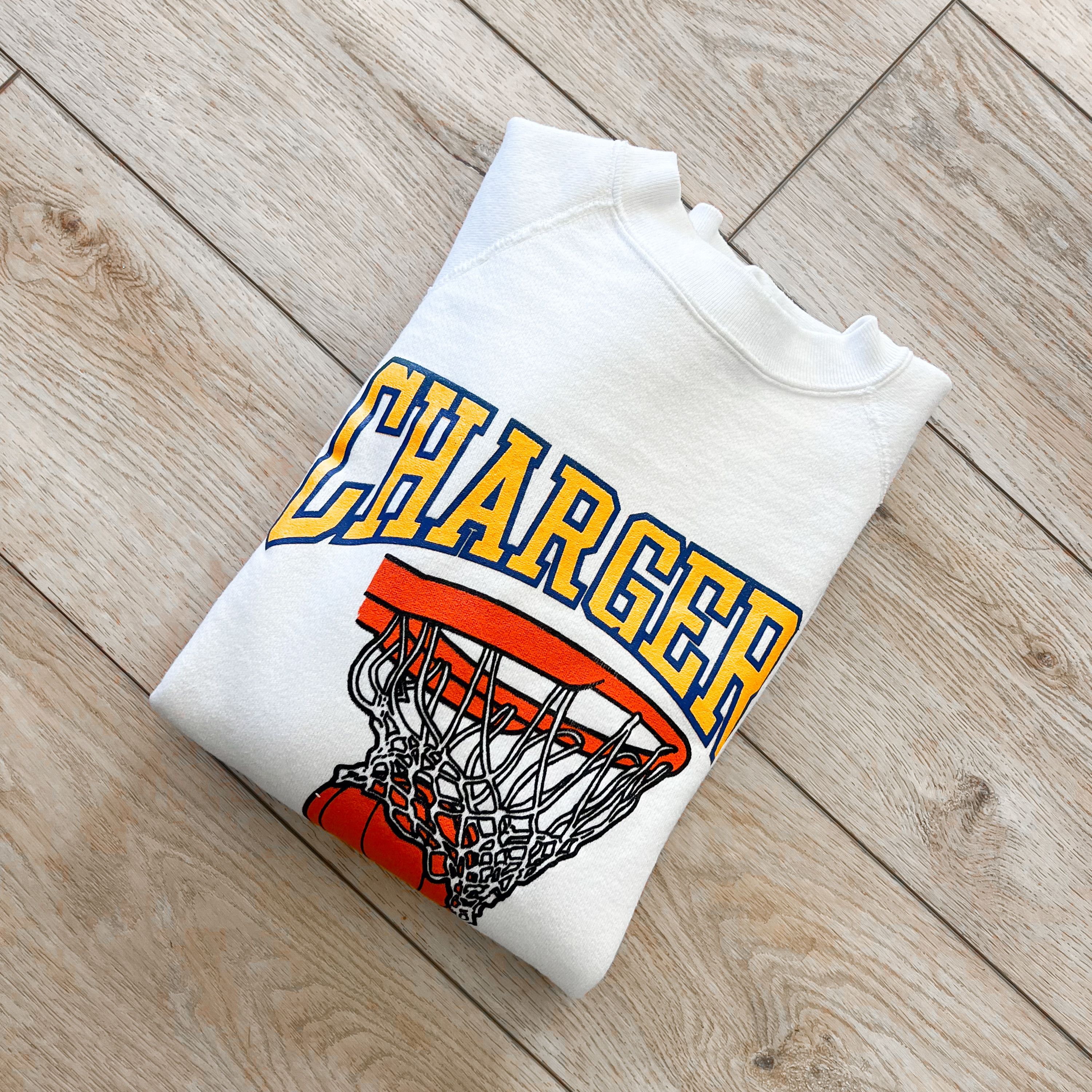 Vintage VTG Agoura High School Chargers Basketball Raglan Sweatshirt Size US L / EU 52-54 / 3 - 9 Thumbnail