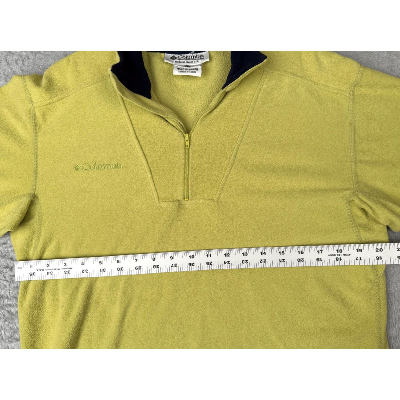 Vintage VINTAGE Columbia Pullover Womens Large Yellow Fleece Omni-Therm Outdoor Poly Shirt Mock Neck 1/4 Zip Hiking Men/Women Size L / US 10 / IT 46 - 7 Thumbnail