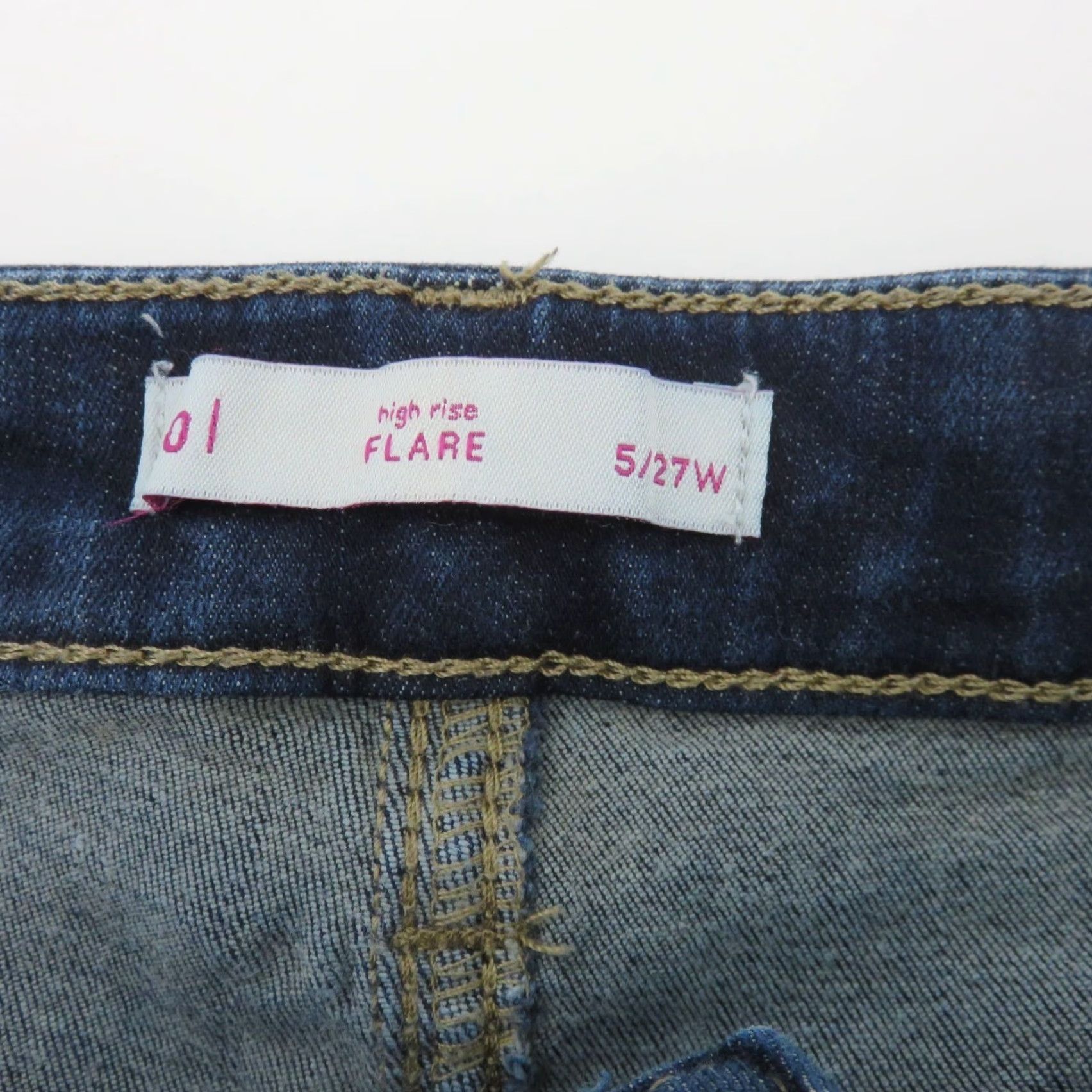 Vintage **SO Juniors Women 5 High Rise Flare Dark Blue Denim Jeans Pockets** User: **SO Juniors Women 5 High Rise Flare Blue Denim Jeans Pockets** Size 27" / US 4 / IT 40 - 7 Thumbnail