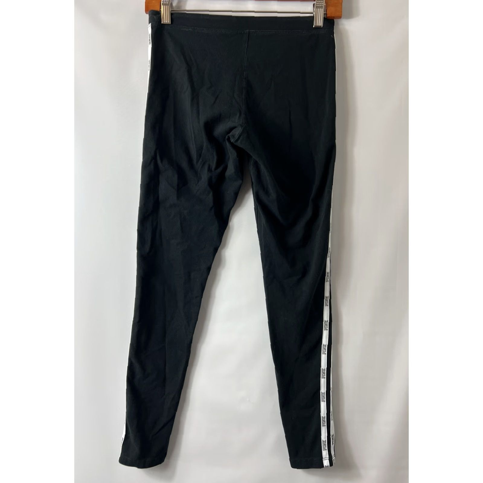 Victoria's Secret Victoria’s Secret PINK Leggings Yoga Black & White Size S Teens Womens Size 28" / US 6 / IT 42 - 3 Thumbnail
