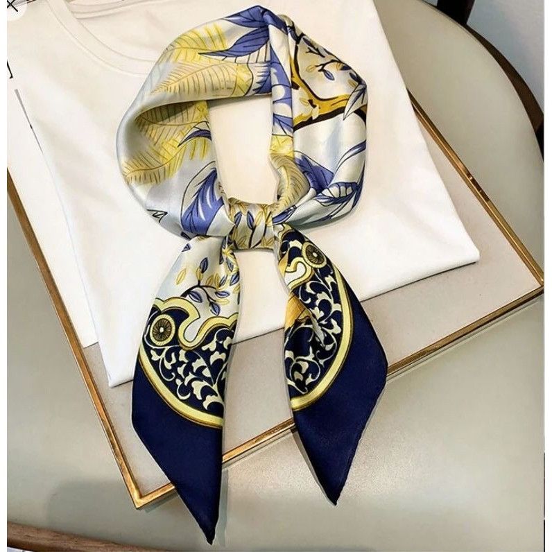 Other ⭐Elegant Luxurious Bandana Square Silky Scarf Blue Beige Flo Size ONE SIZE - 2 Thumbnail