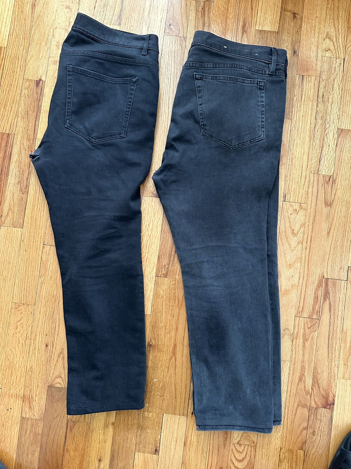 Frame 2 pairs of jeans! Acne Studios x Frame Denim 36x30 Size US 36 / EU 52 - 1 Thumbnail