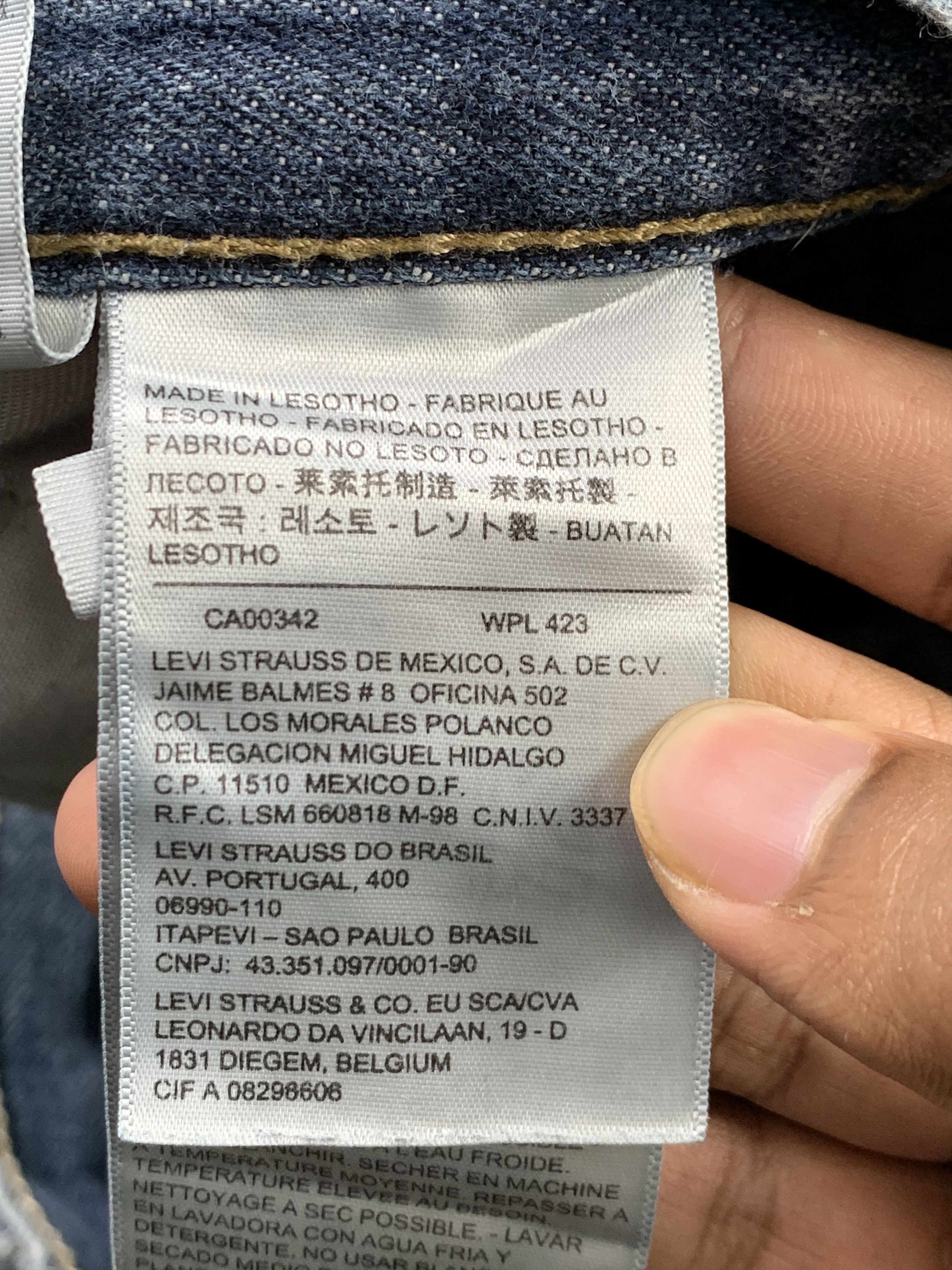 Levi's Vintage Levis 514 Faded Blue Jeans DP2189 Size US 31 - 16 Thumbnail